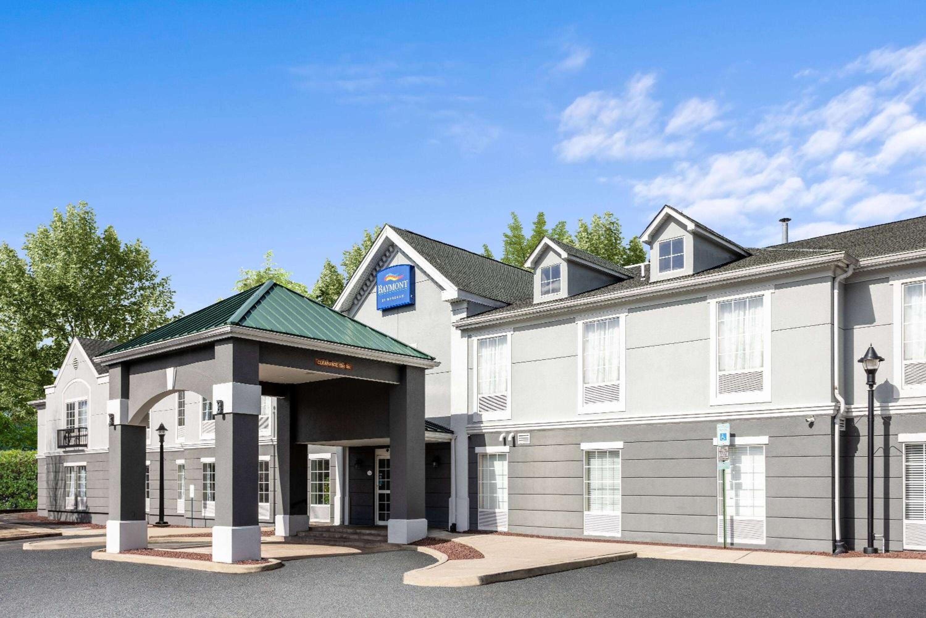 Hotel Baymont by Wyndham Budd Lake - Image 1