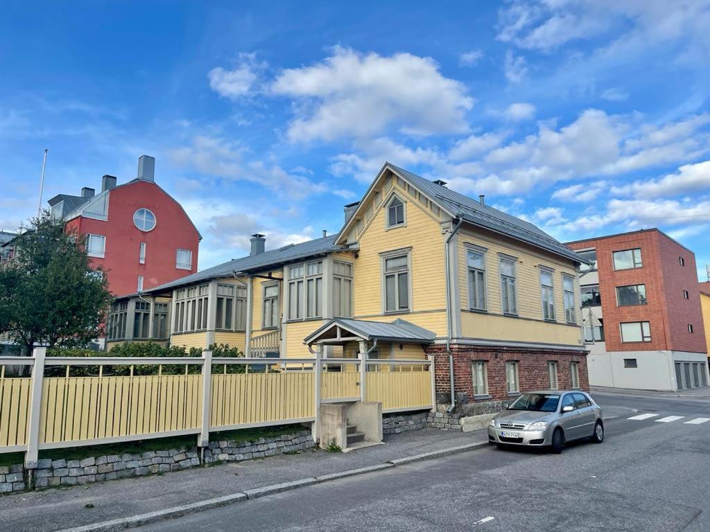 19th century house with parking hall, own entrance and terrace, photo 12