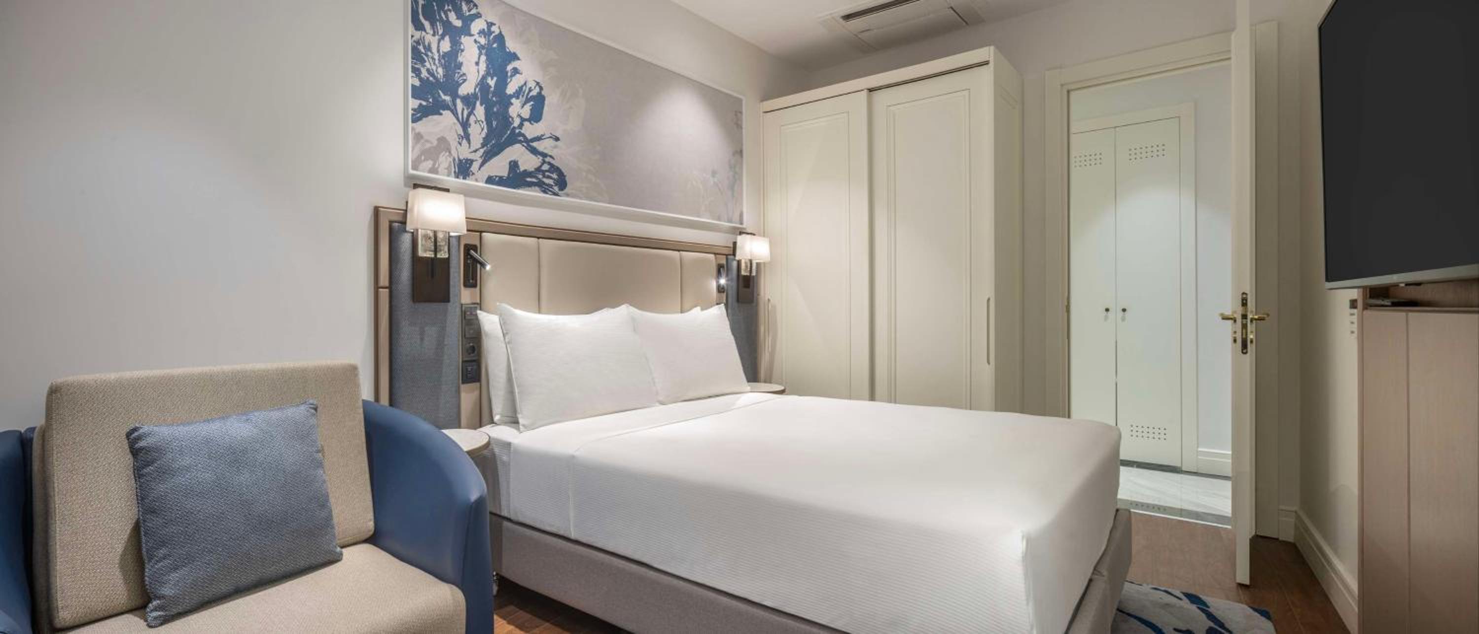 Hilton Mall Of Istanbul - Image 71