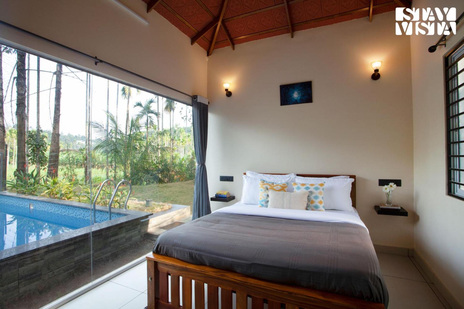 StayVista at Palm Tree Homes with Complimentary Breakfast, BBQ Grill and Pet-Friendly Home