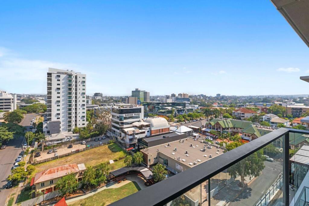 Cozy 2 bed Retreat Milton - Pool, Walk to SStadium