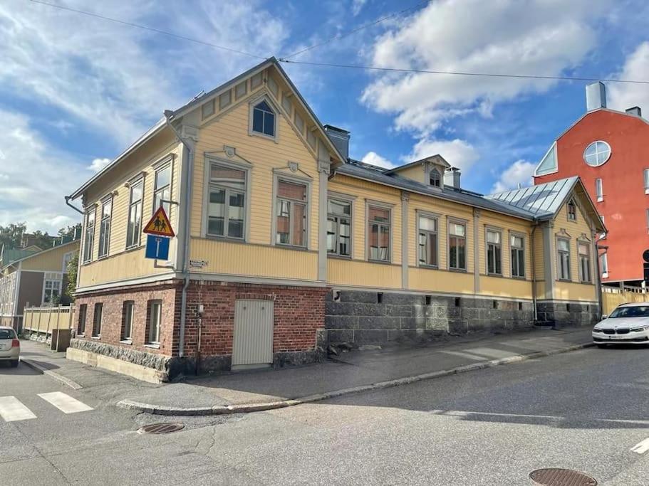 19th century house with parking hall, own entrance and terrace, photo 27