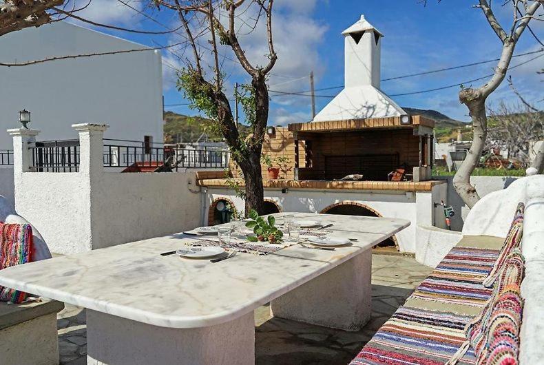 HORIZON Skyrian house