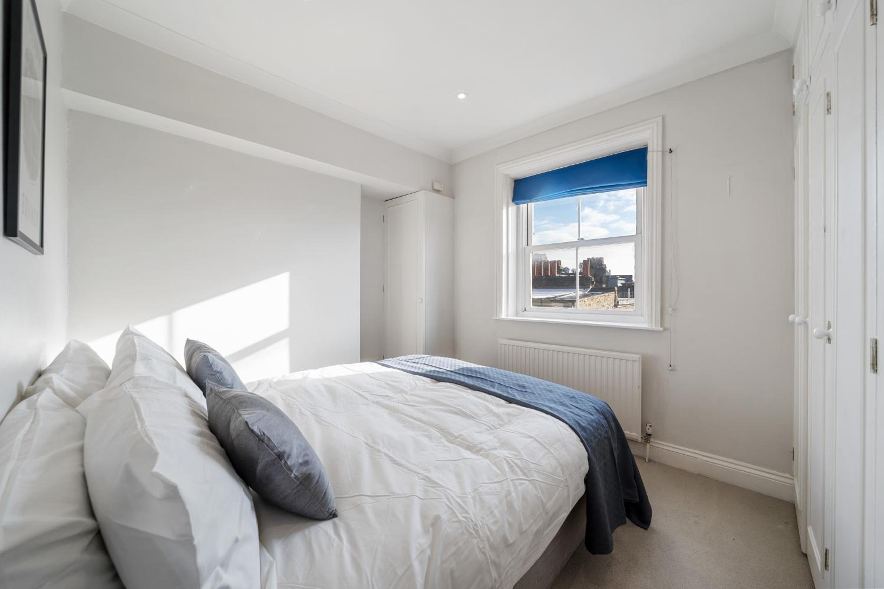 Fulham Road Apartments view 3