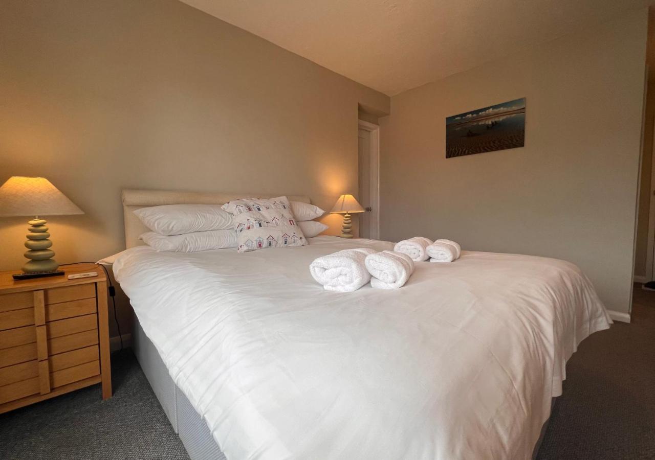 The Waterfront Inn