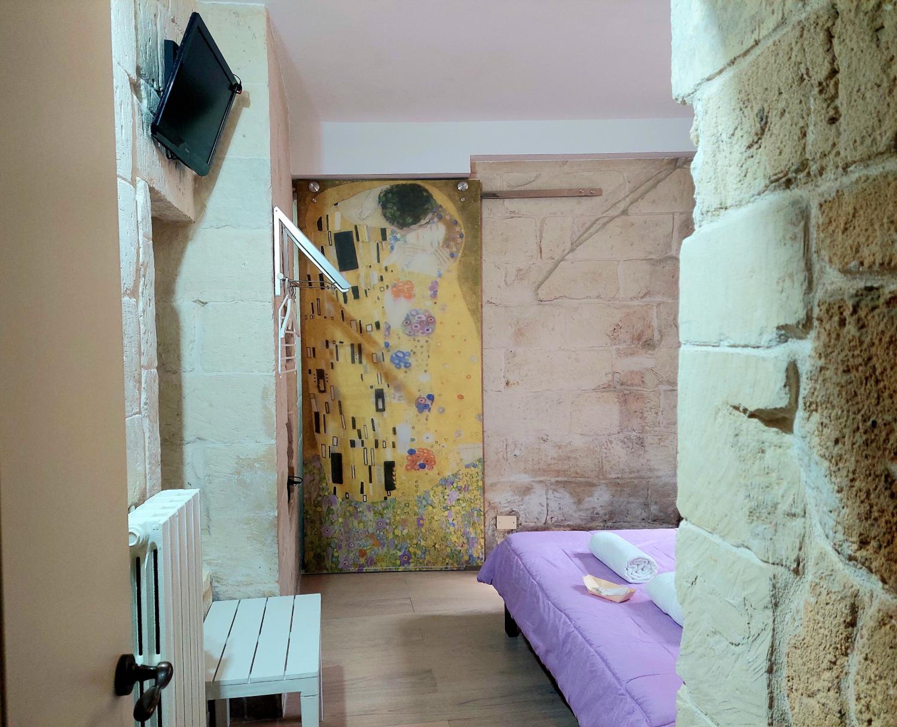White Suite B&B