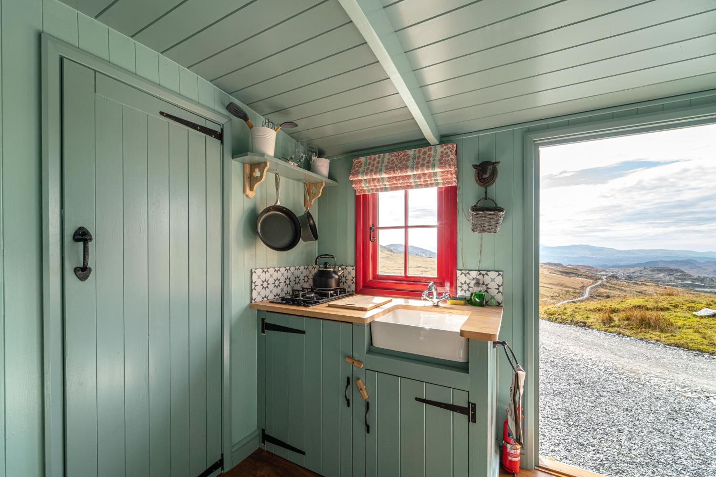 Barlwyd Glamping