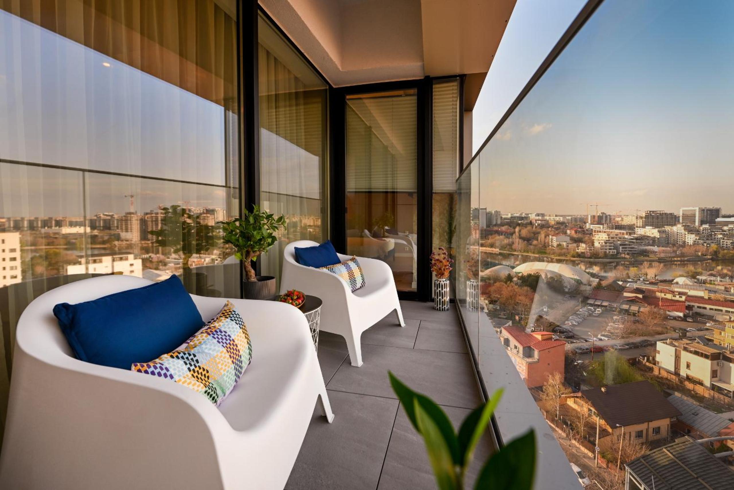 One Verdi Park Exclusive Apartments - Panoramic View & Private Parking view 3