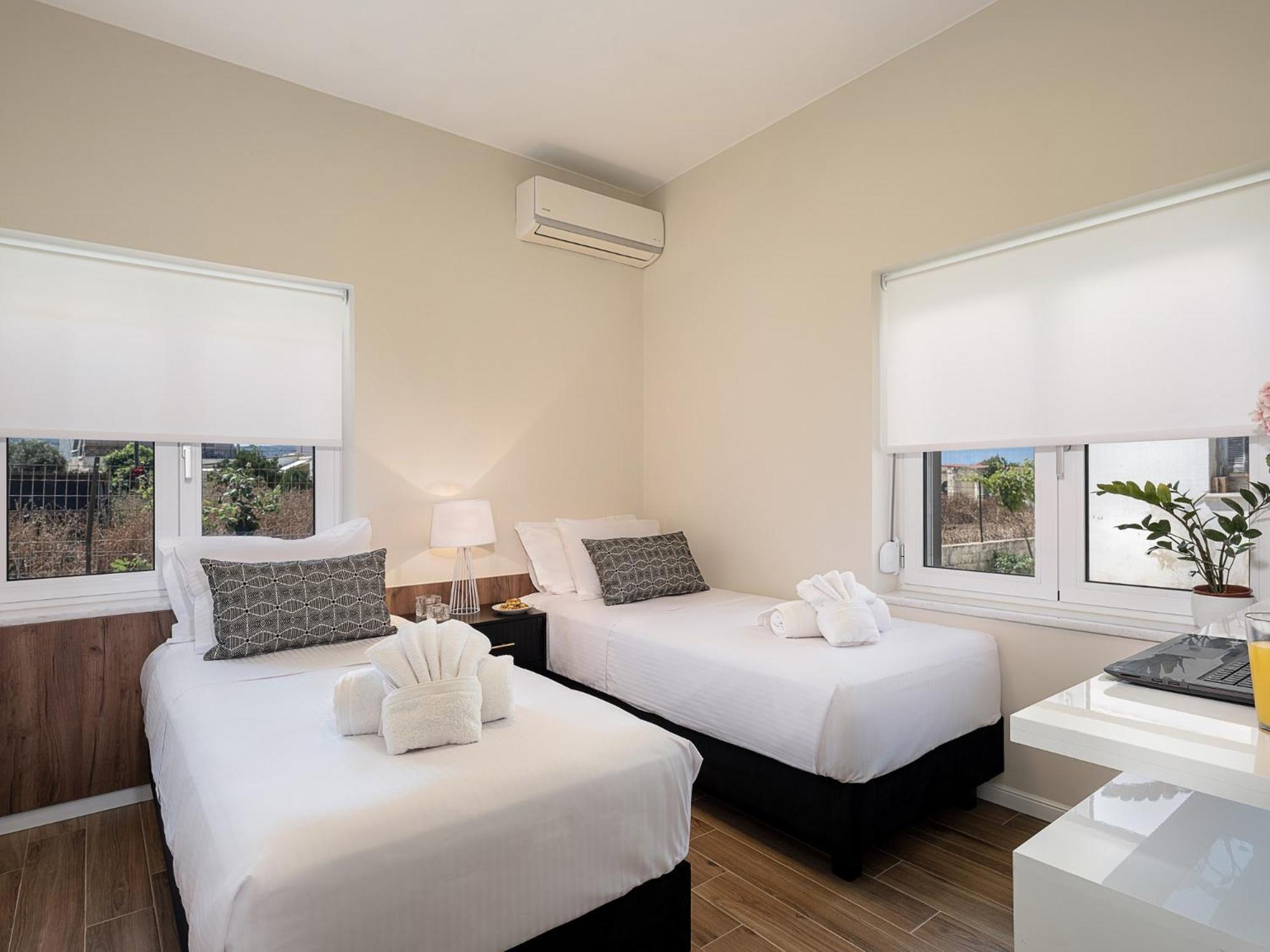 HappyHouse Villa