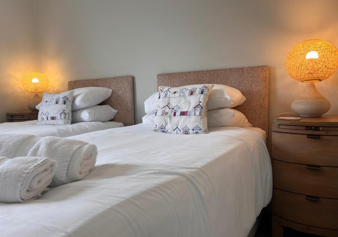 The Waterfront Inn