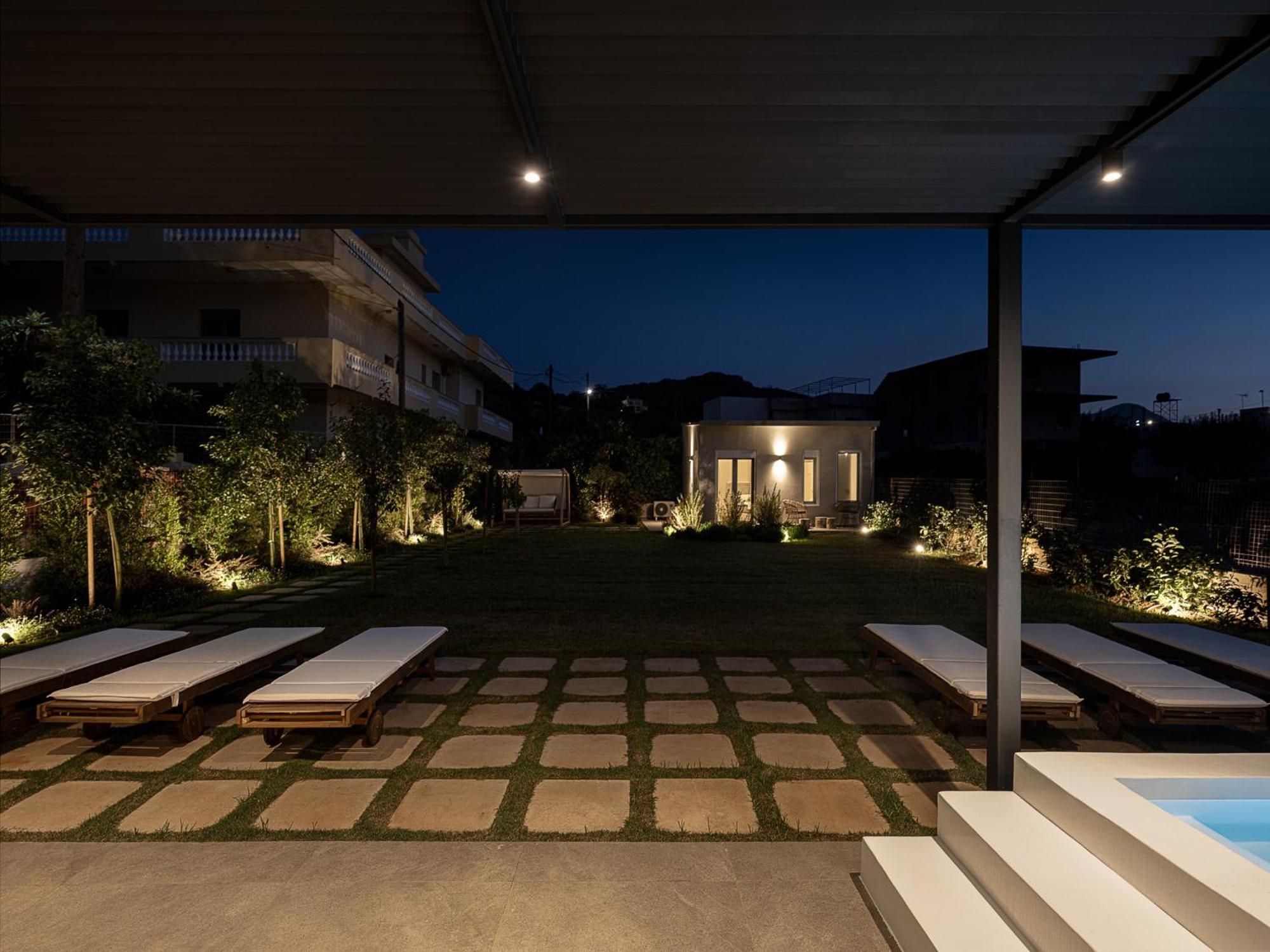 HappyHouse Villa
