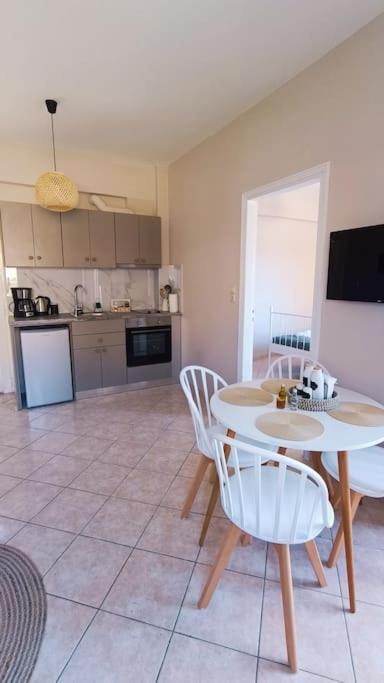 Verano Oasis Apartment_near the sea-free parking view 5