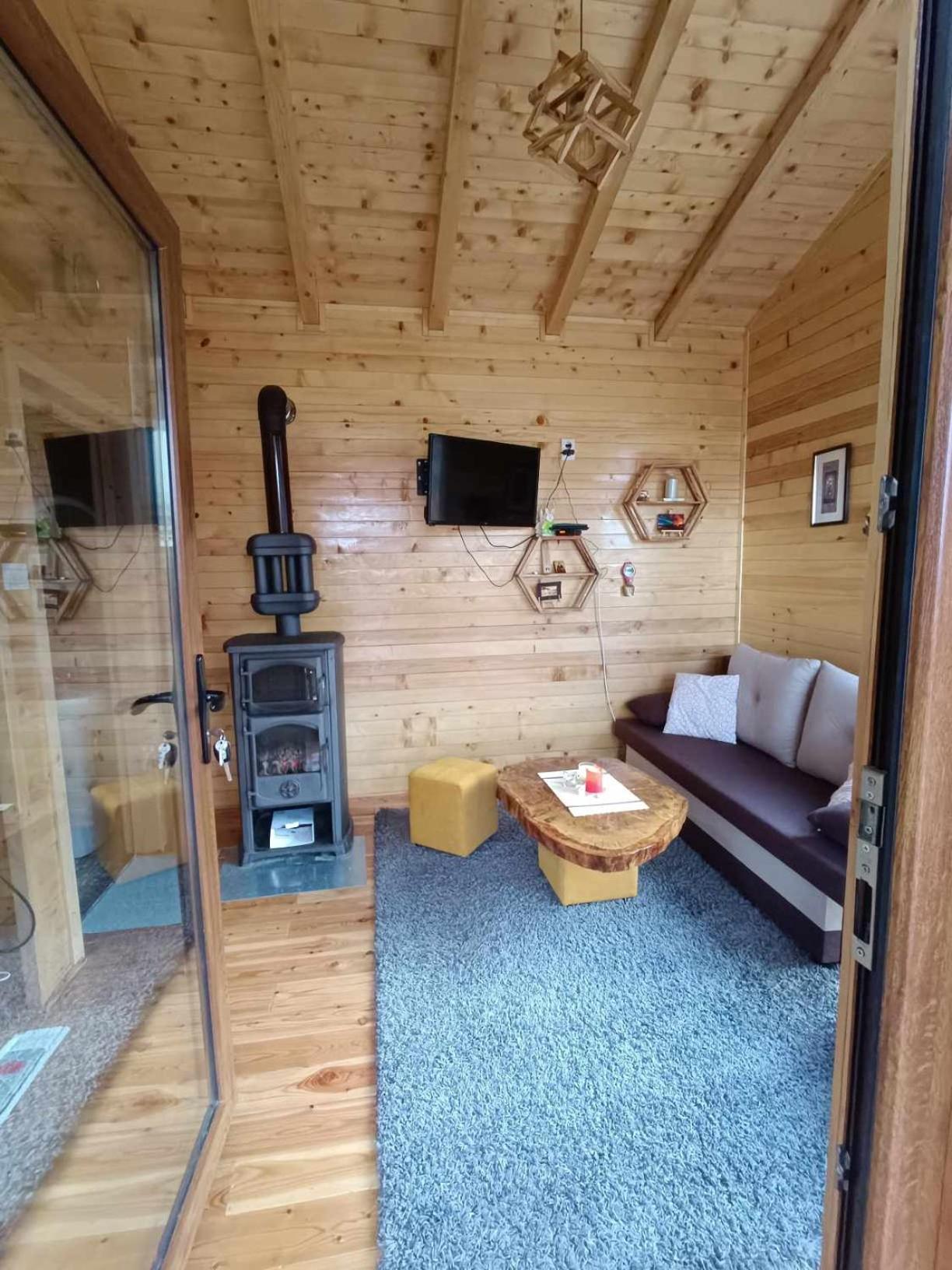 Wooden Mountain Villa