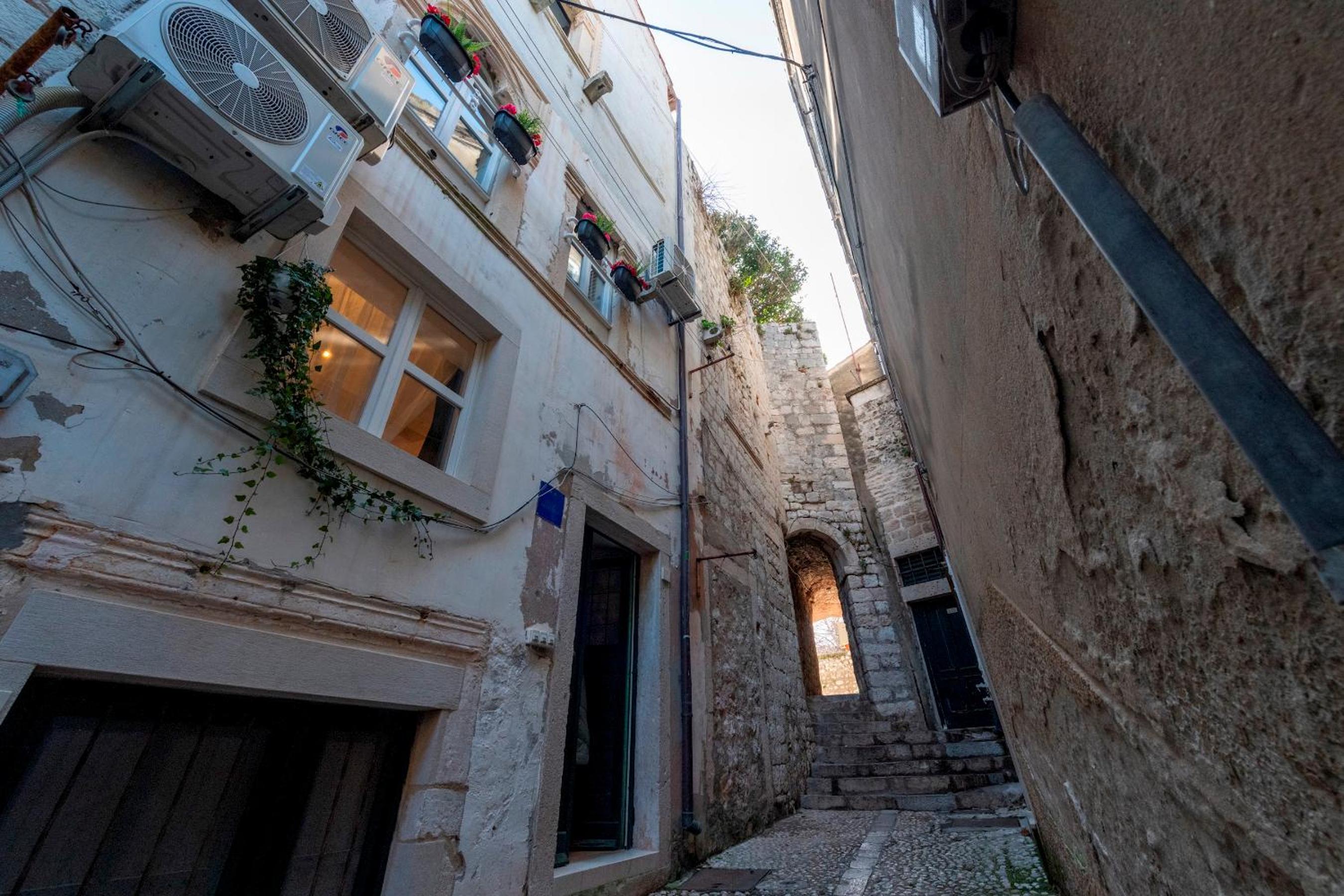 Old Town FANtastic 2