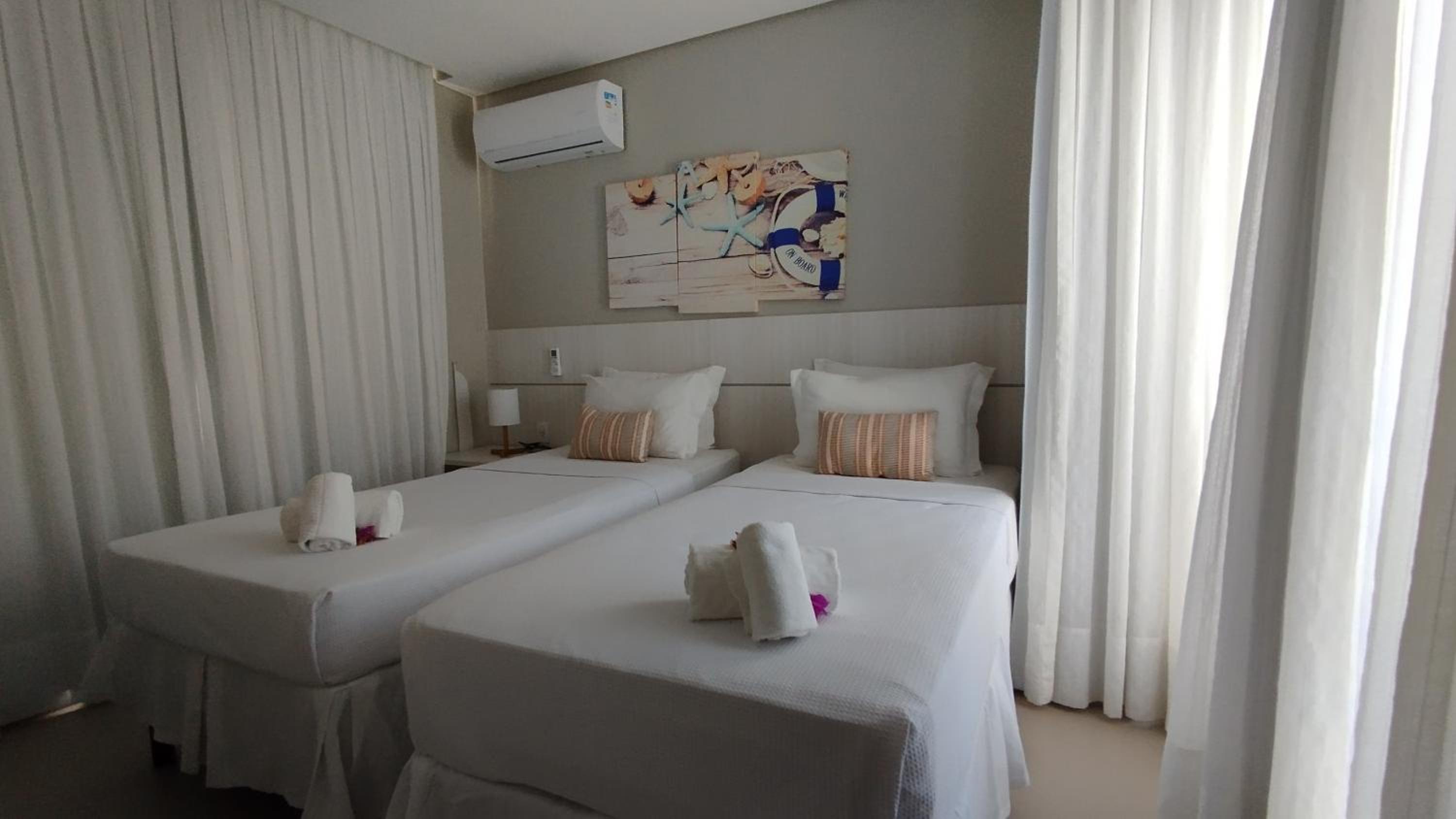 Illa Blue Village