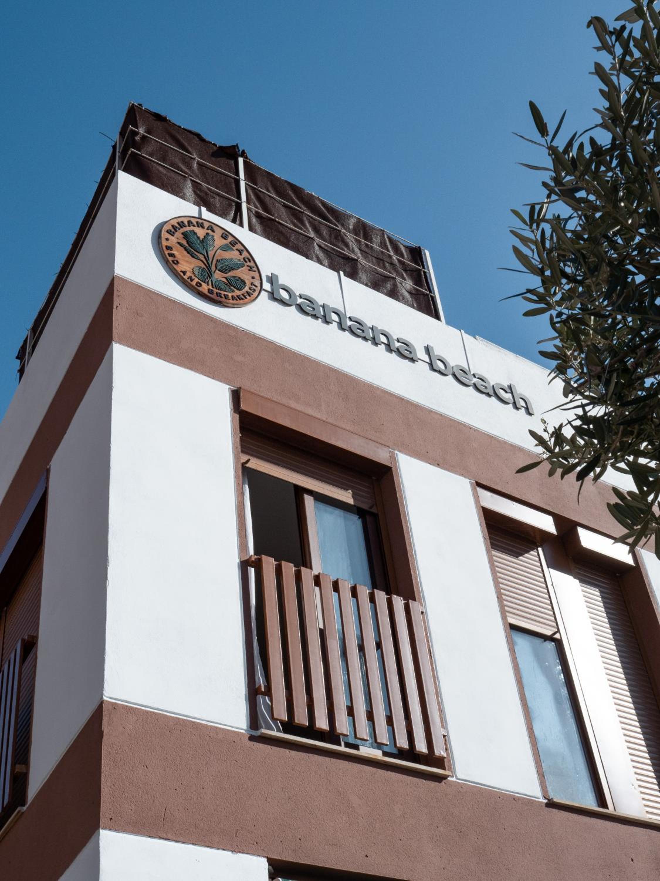 Banana Beach Patacona Rooms