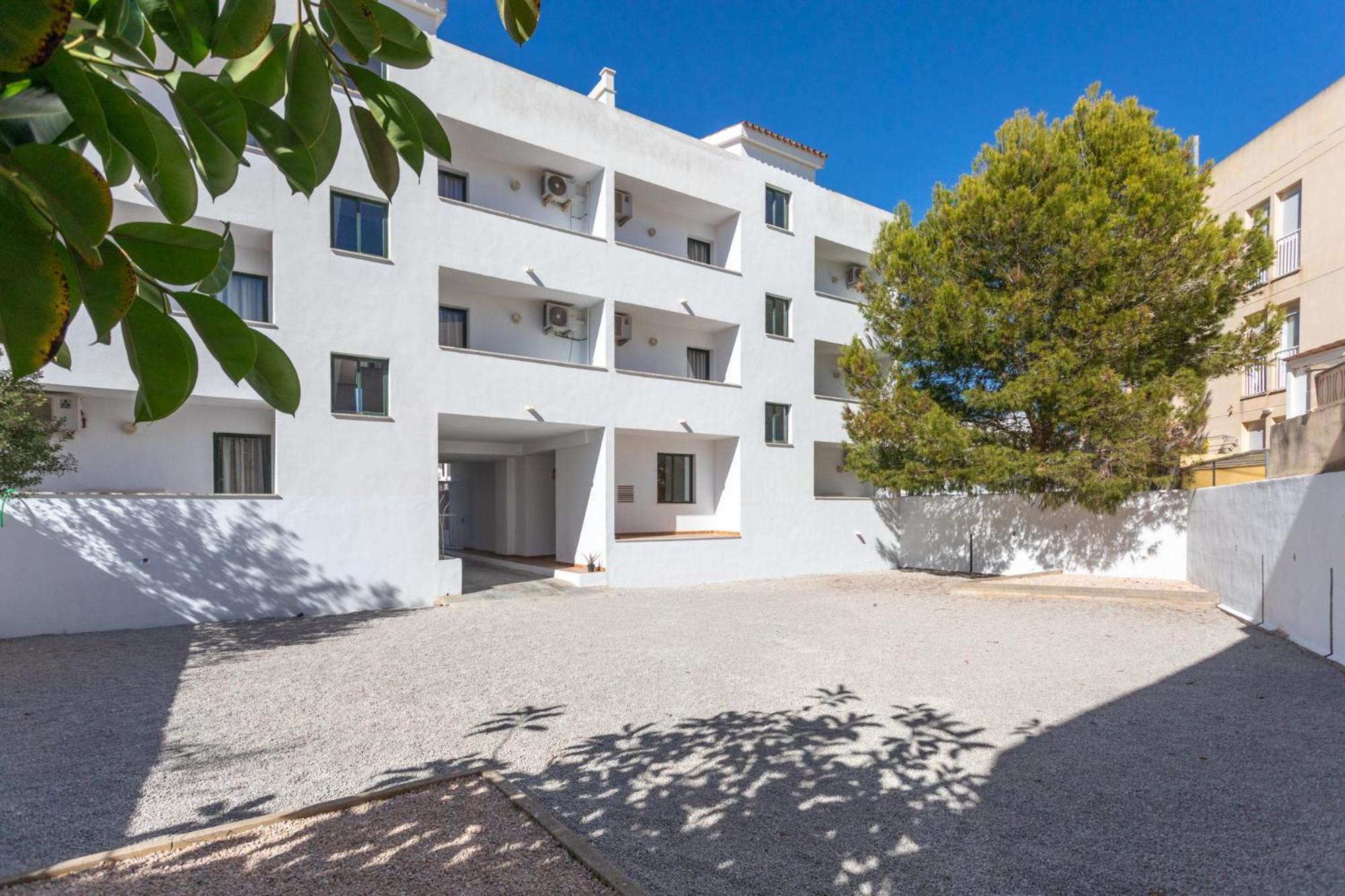 Es Dolç Apartments by YouRoom
