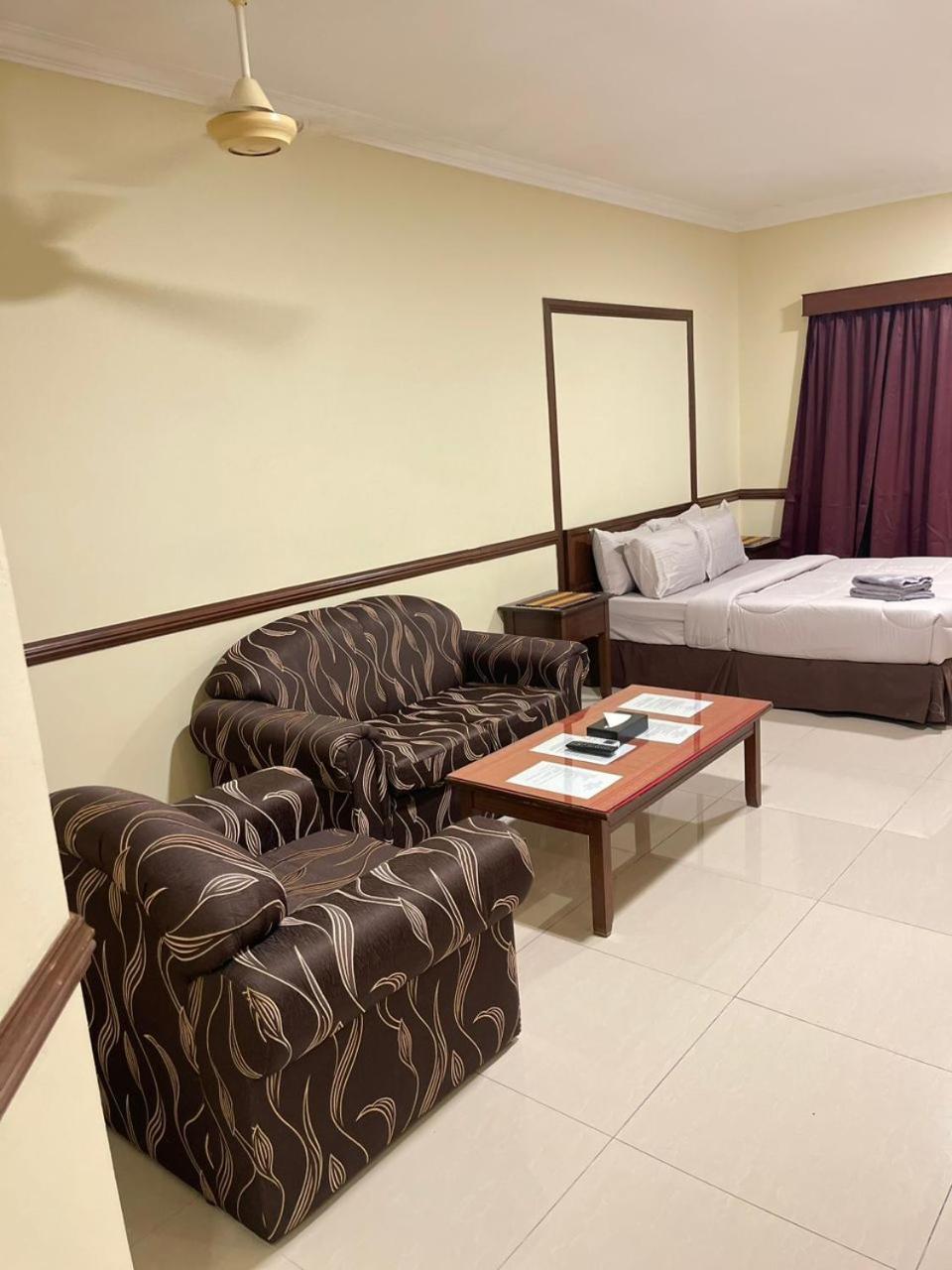 Damai Laut Serene Stay Studio Lumut view 4
