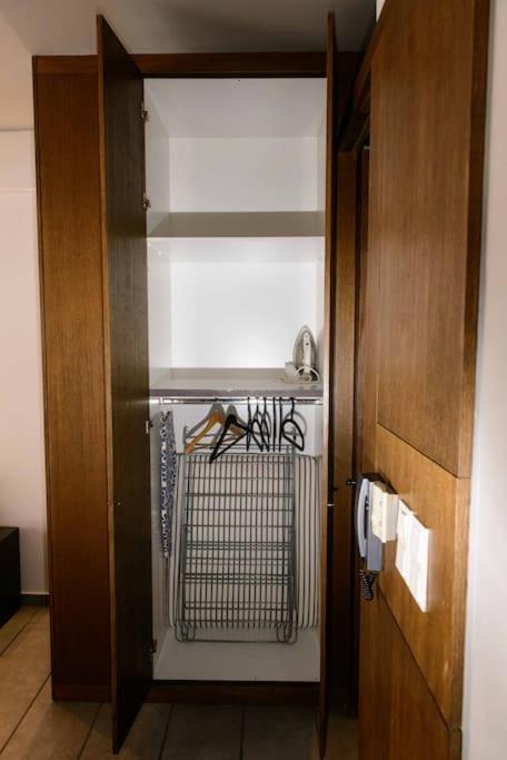 Luxury Flat Cosy Bright in Gazi Kerameikos Metro