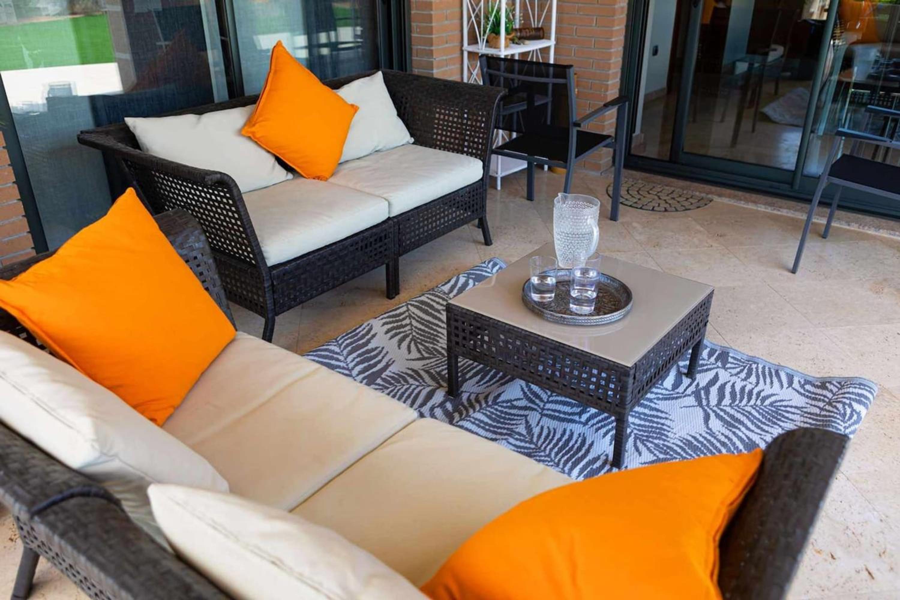 Spacious Villa in Vinaixa with Pool and Jacuzzi