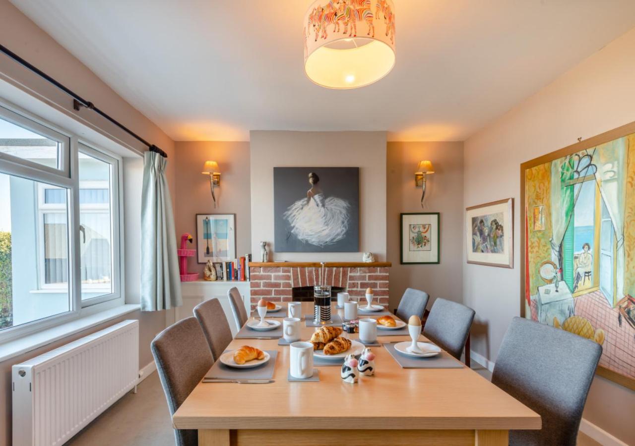 4 Bed in Overstrand oc-1780