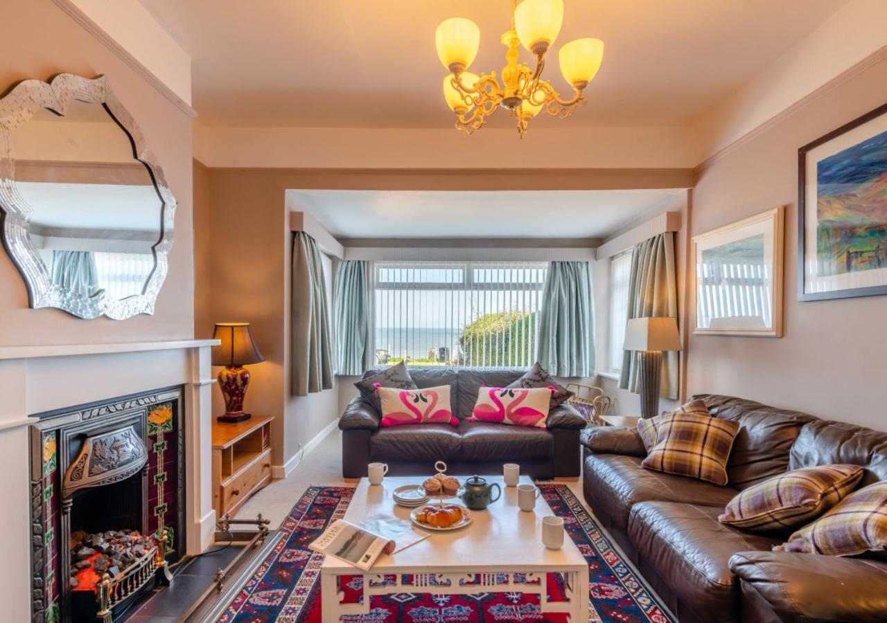4 Bed in Overstrand oc-1780