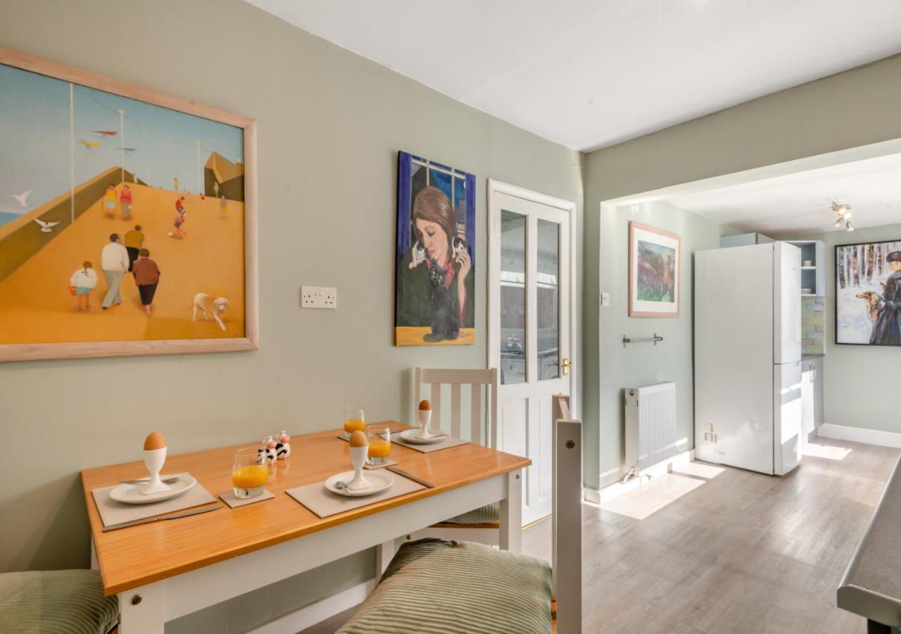 4 Bed in Overstrand oc-1780
