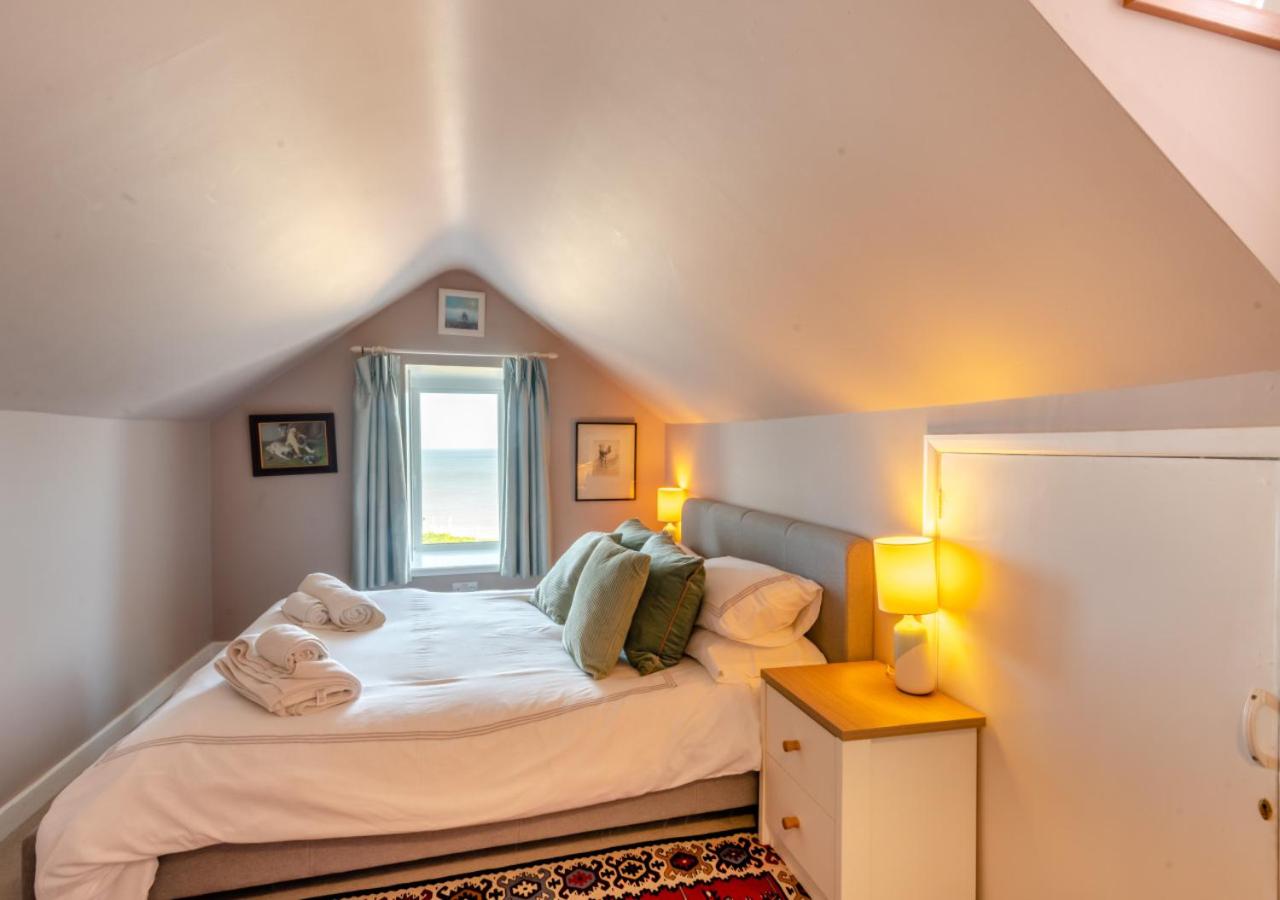 4 Bed in Overstrand oc-1780