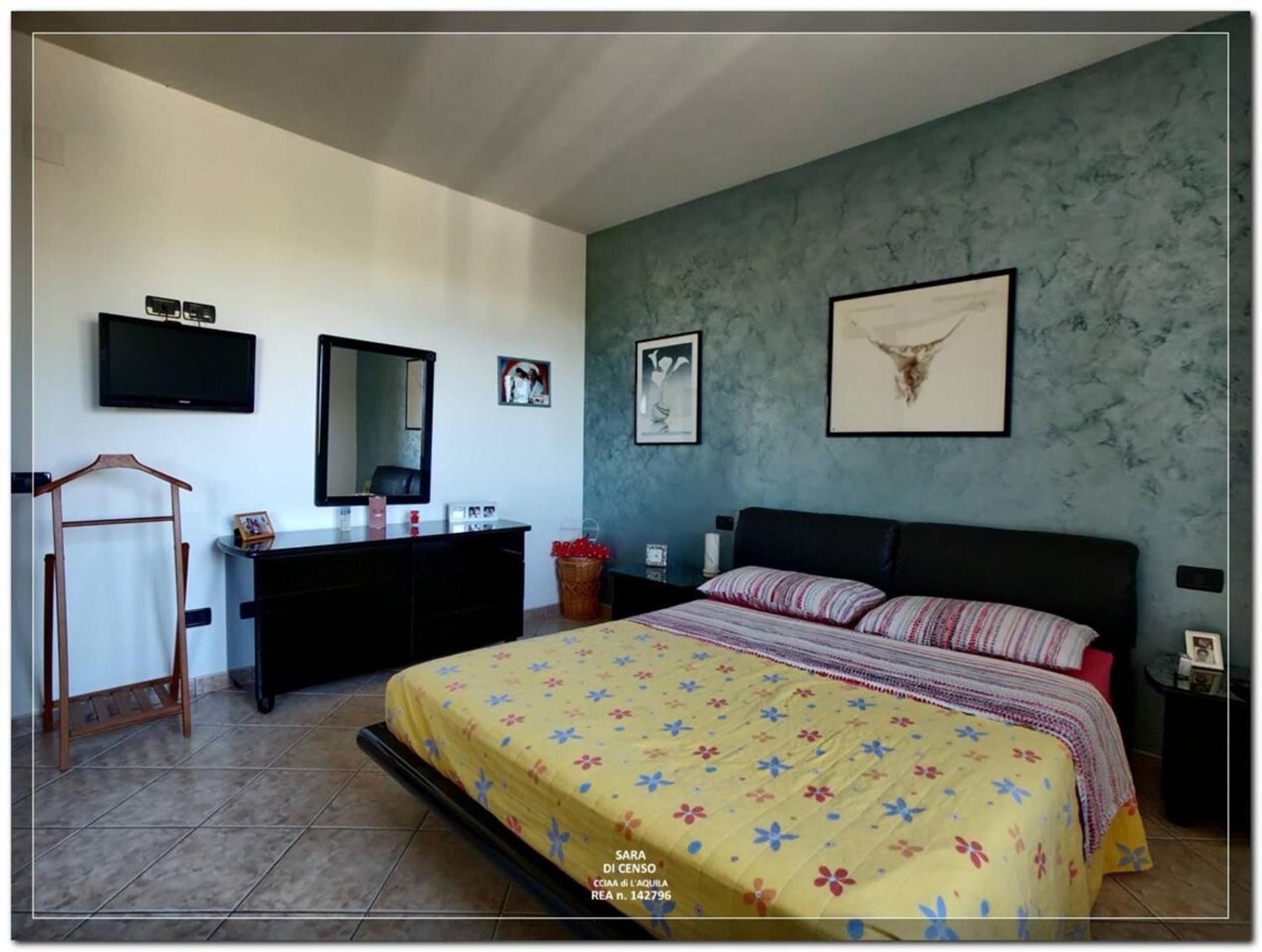 Charming House in Abbateggio with Private Pool view 4