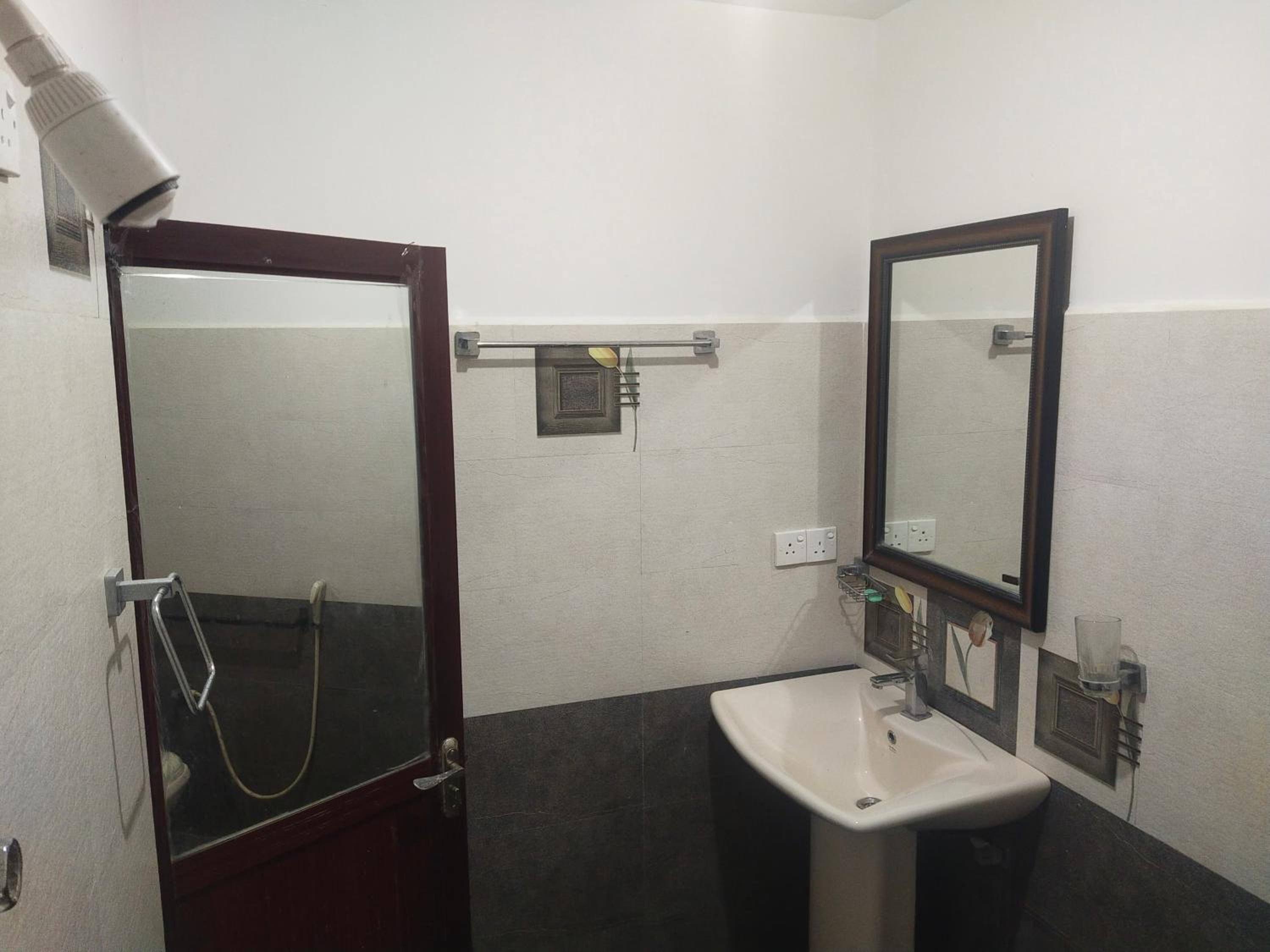 Pahansa Apartment Galle view 3