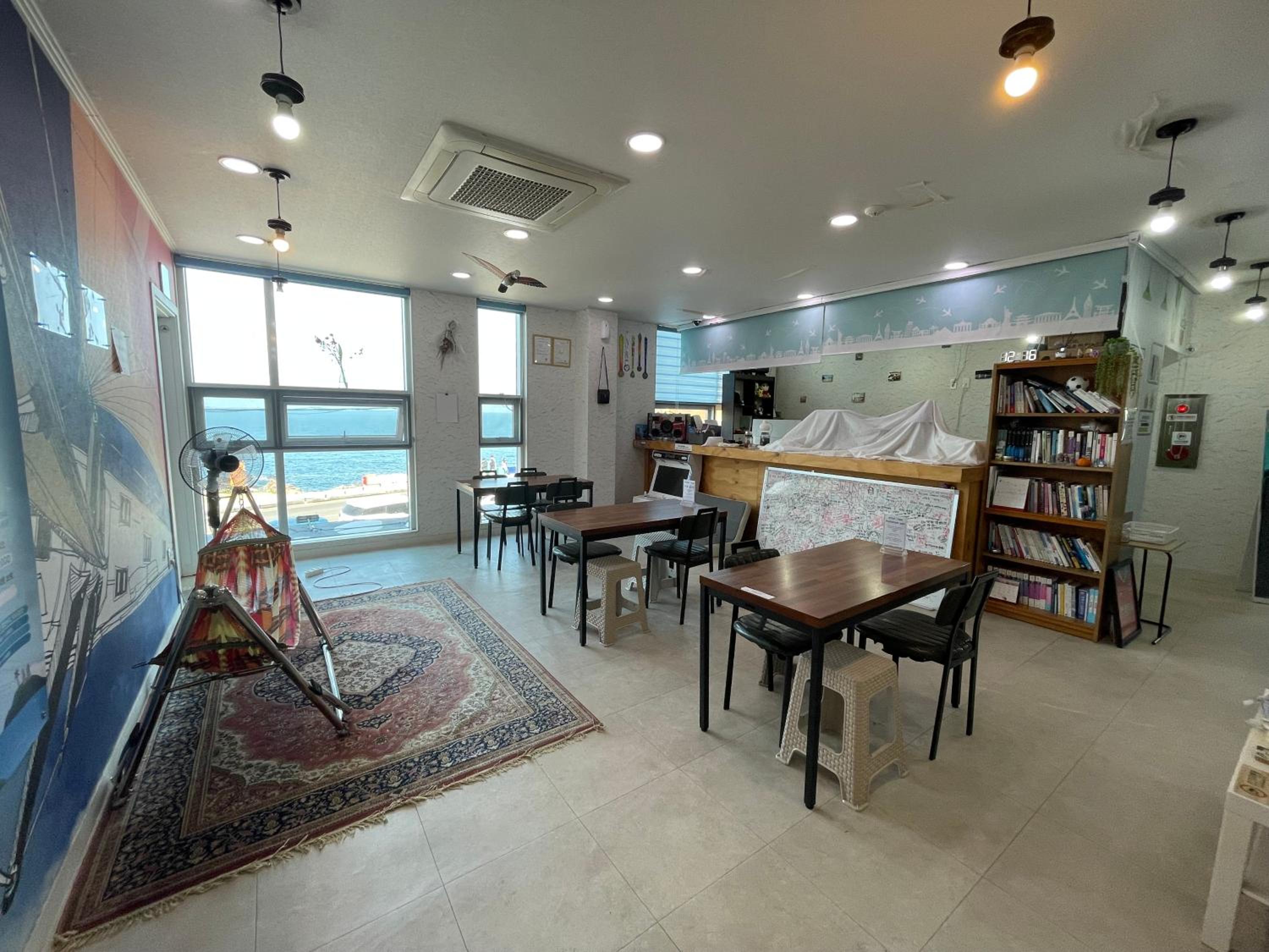 Jeju Airport Hostel Yesjun view 4