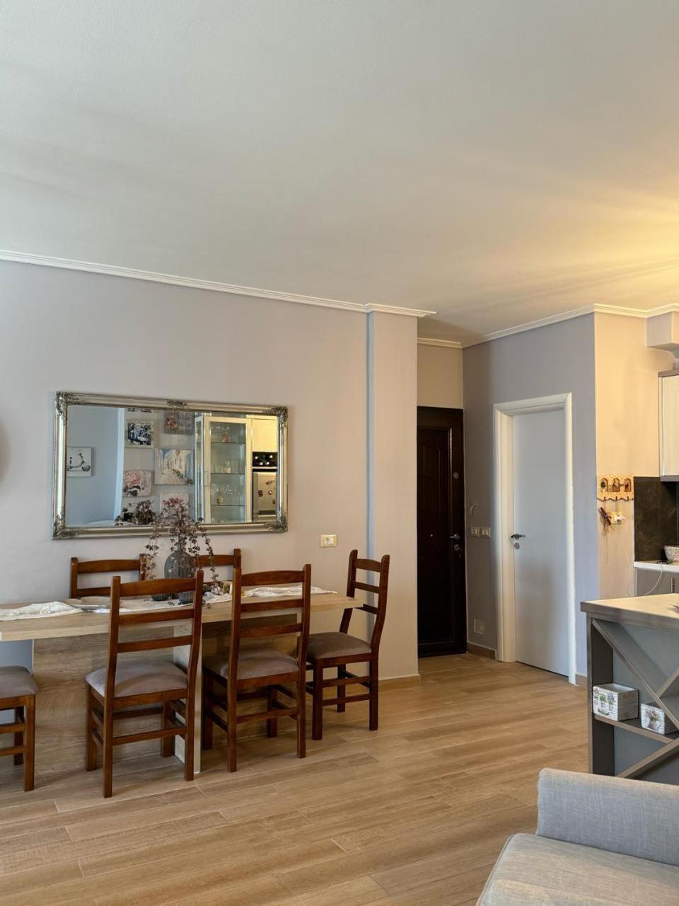 Mimosa Luxury Apartment