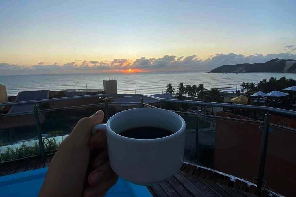 Apartamento Completo em Ponta Negra 50m do mar
