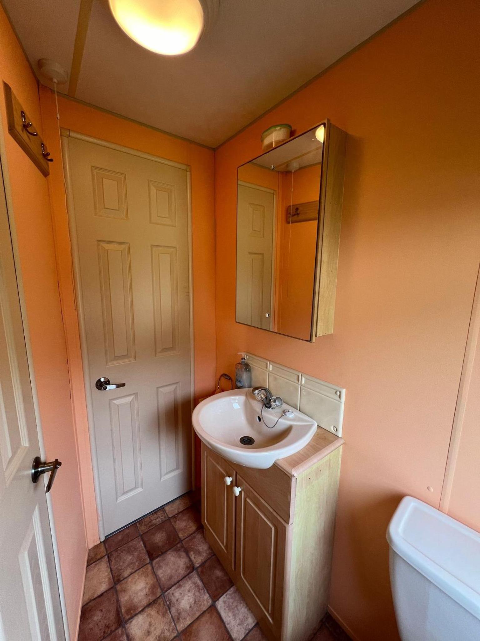 Spacious 2 bedroomed mobile home