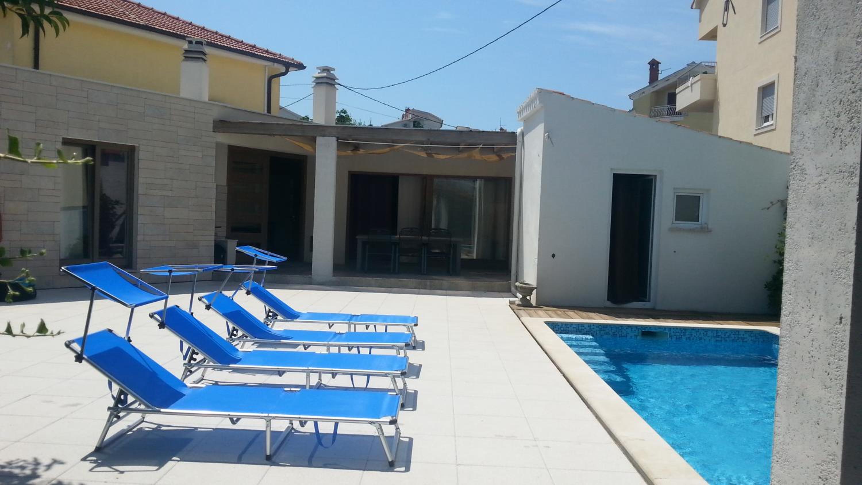 Holiday Homes Mare view 2