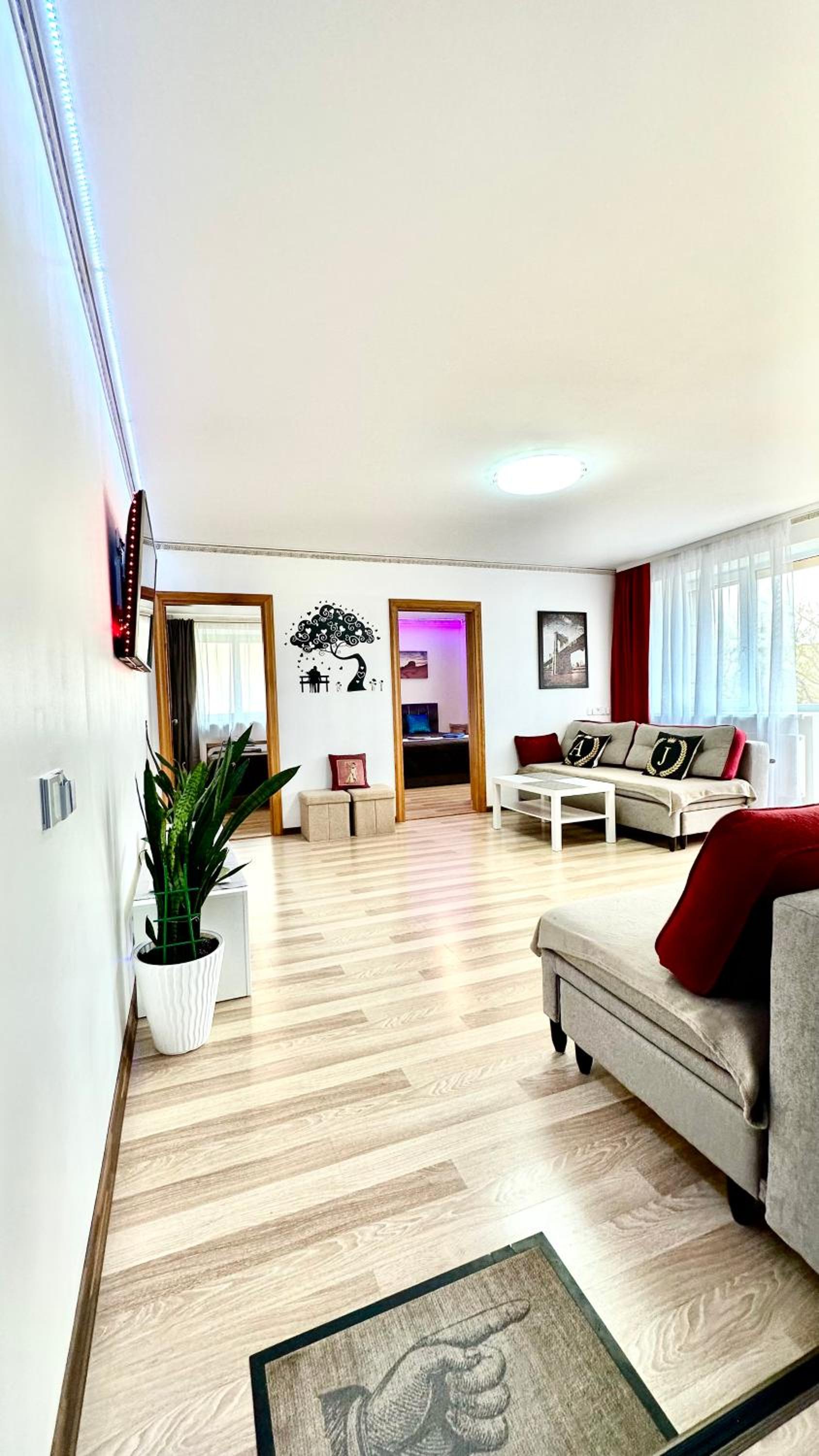 NeriesApartment No.2 Bedrooms Modern Suite In Centrum view 5