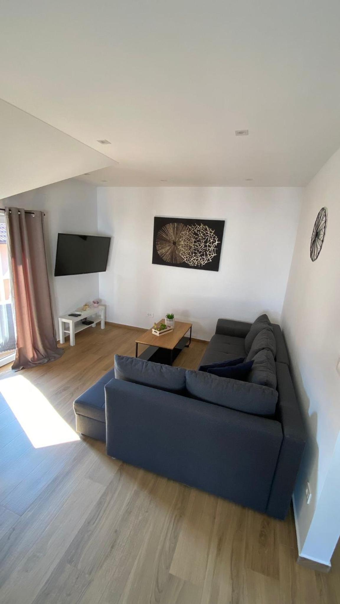 Marina en Sesvete — lounge