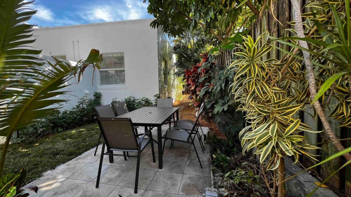Charming 2 Bedroom Apartment in Victoria Park