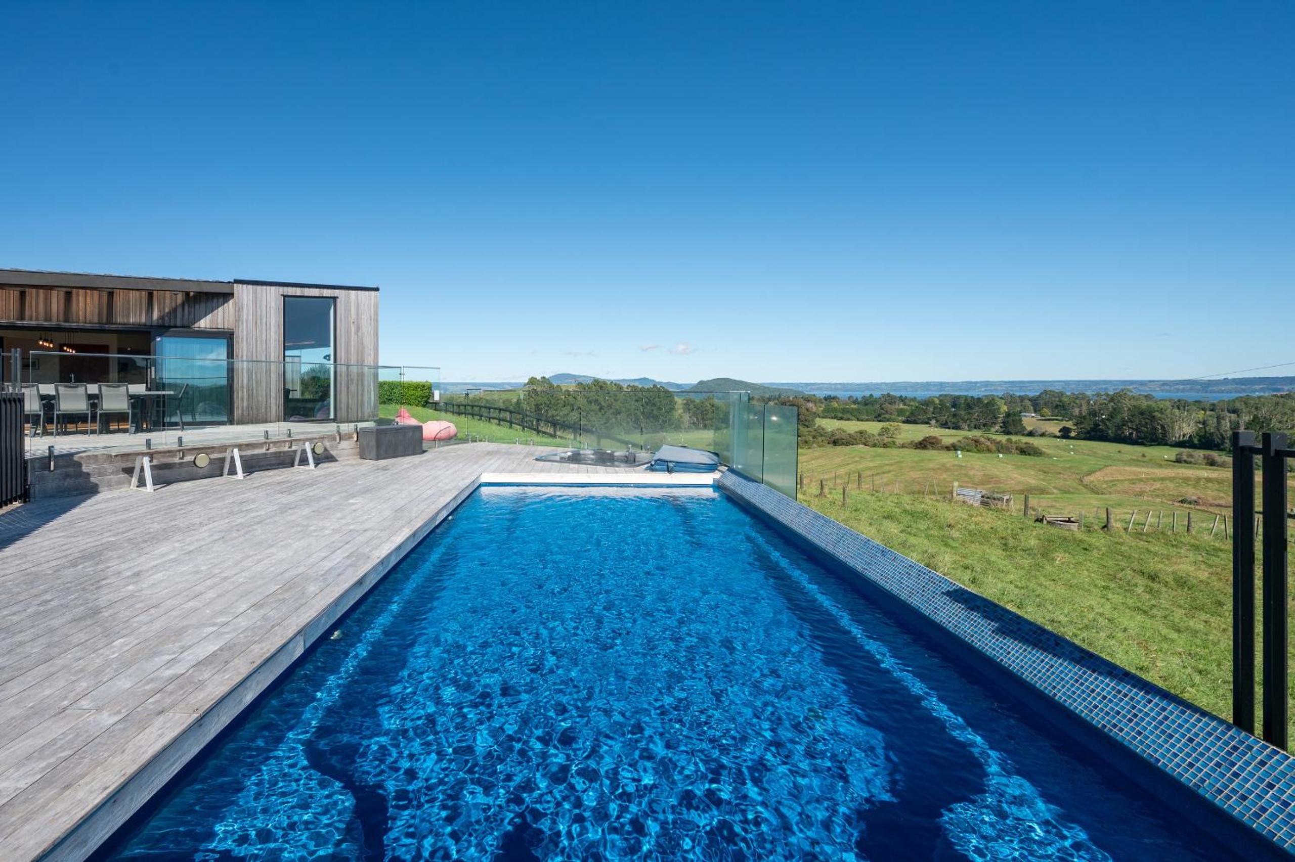 Slice of Heaven - Rotorua Holiday Home view 5