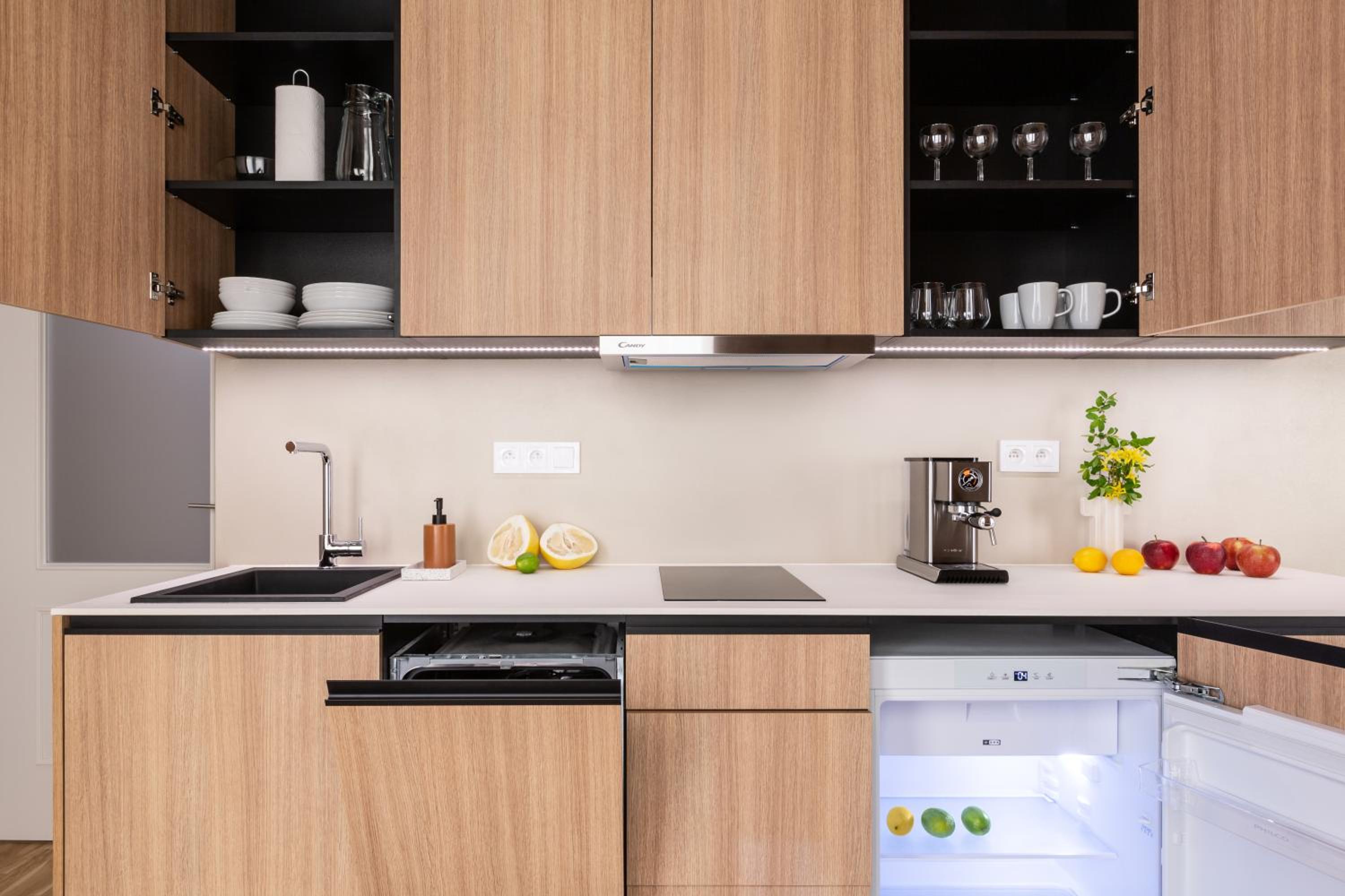 TurnKey I Republic Square Apartments