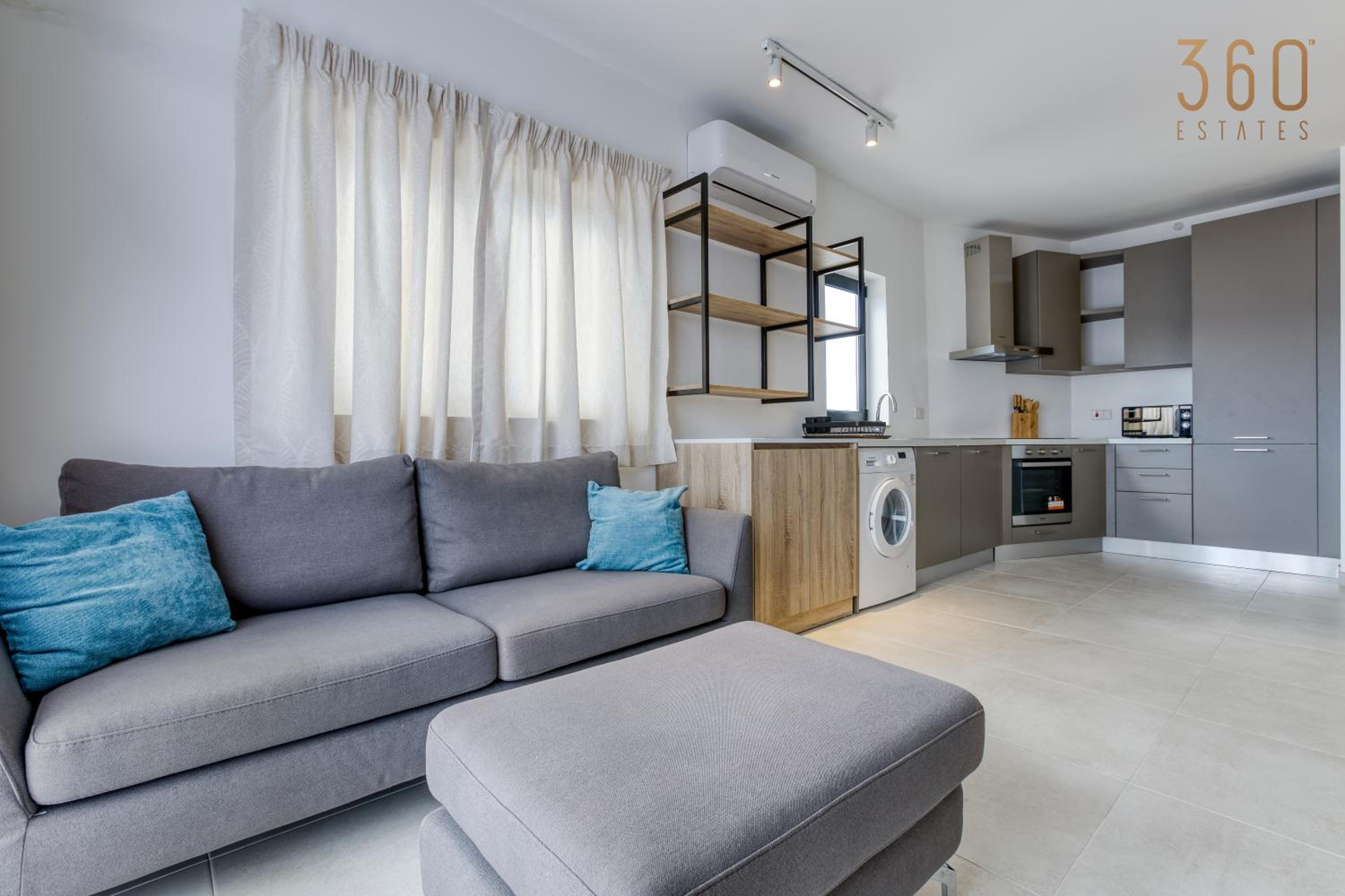 Cosy Penthouse with Terrace & views in St Julians by 360 Estates view 2