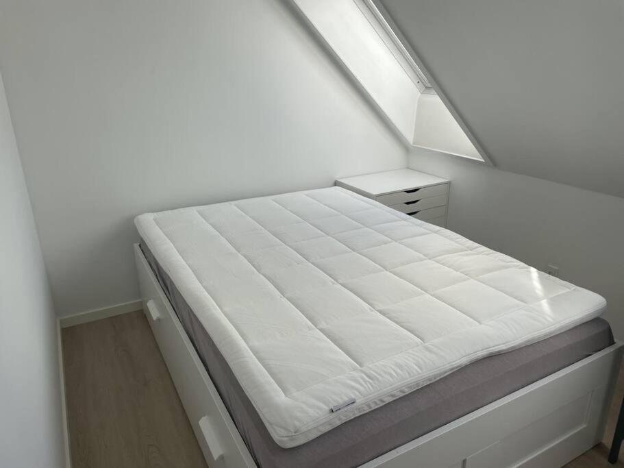3-bedroom city center w private parking