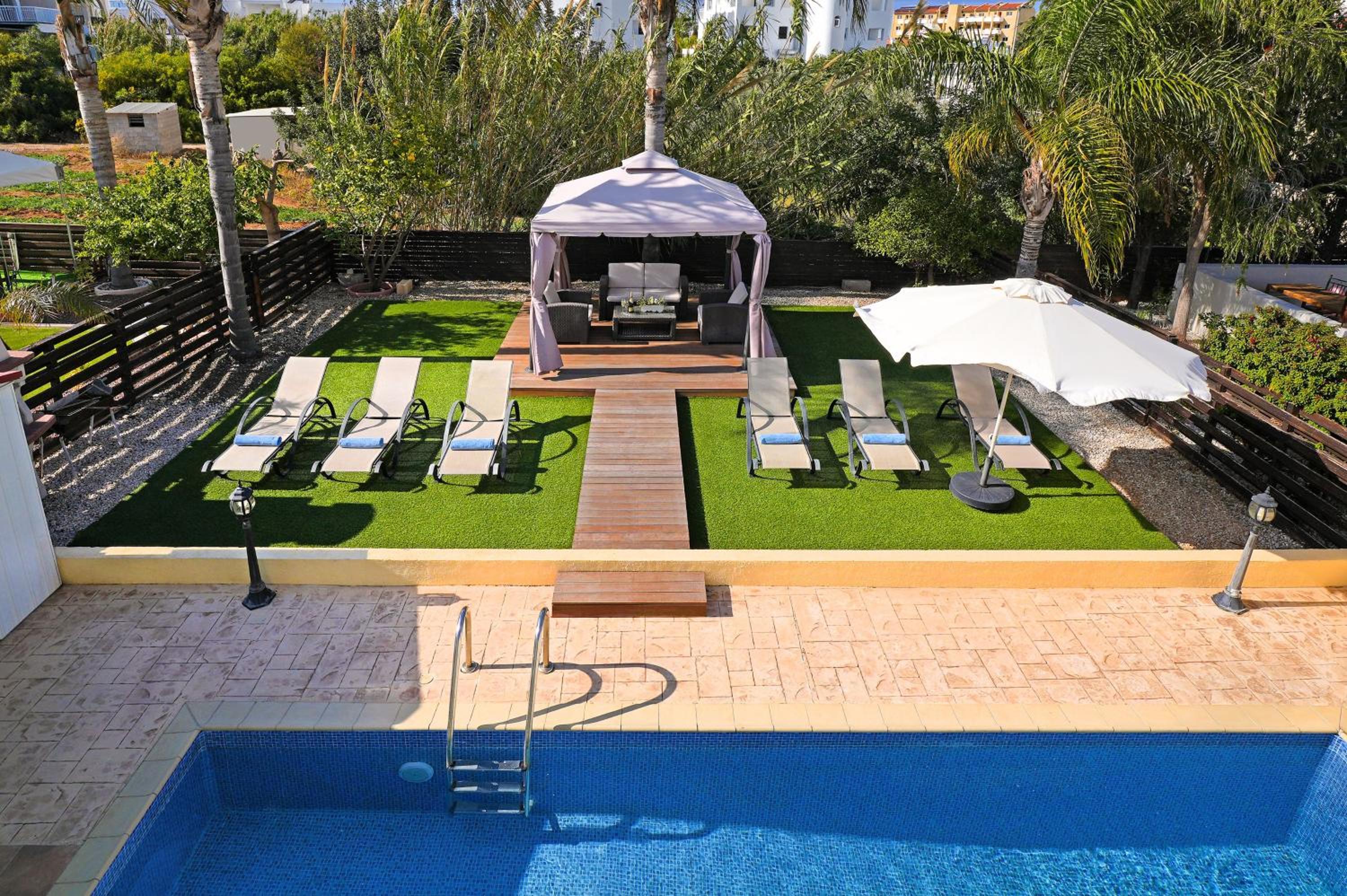 Villa Crystalia - 350m from Kalamies Beach
