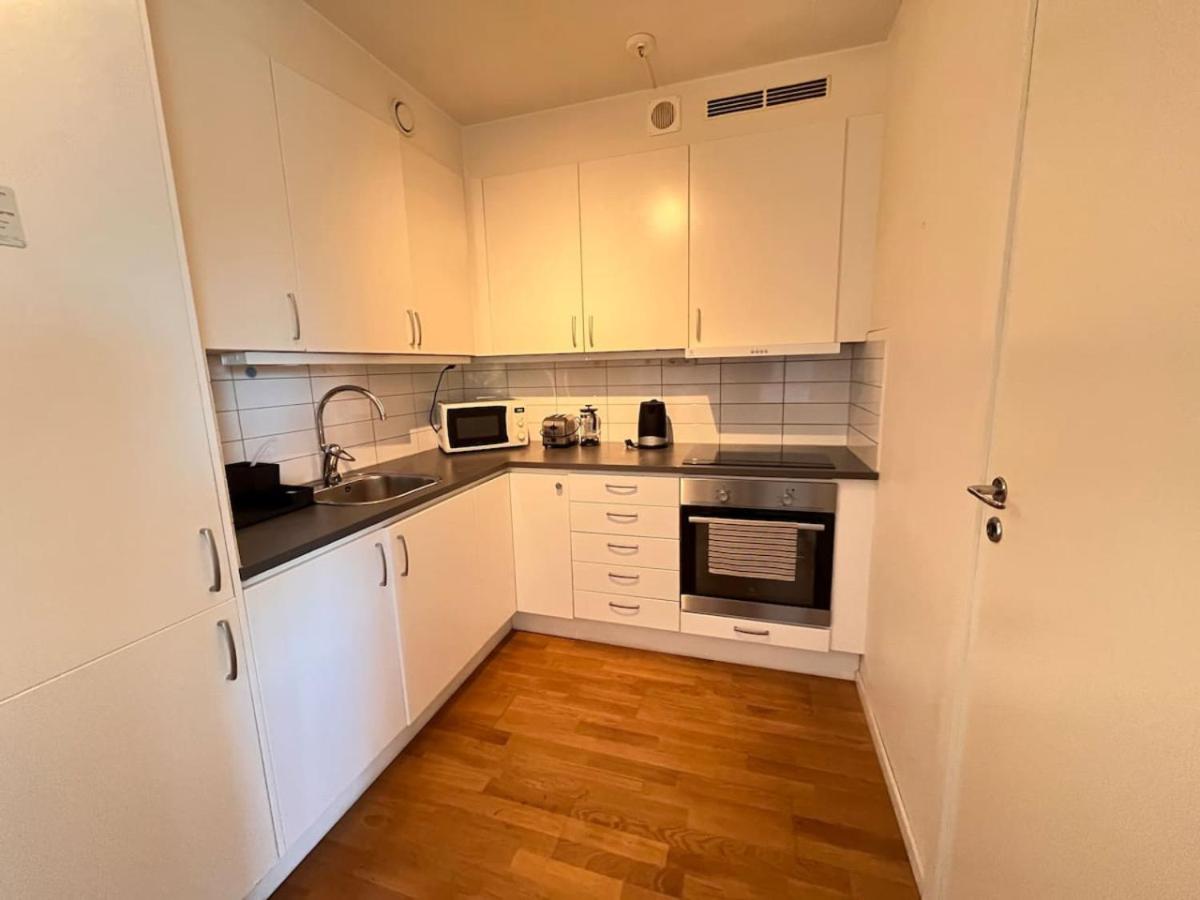 Cozy 1-Bed Nest in Lidingo view 4