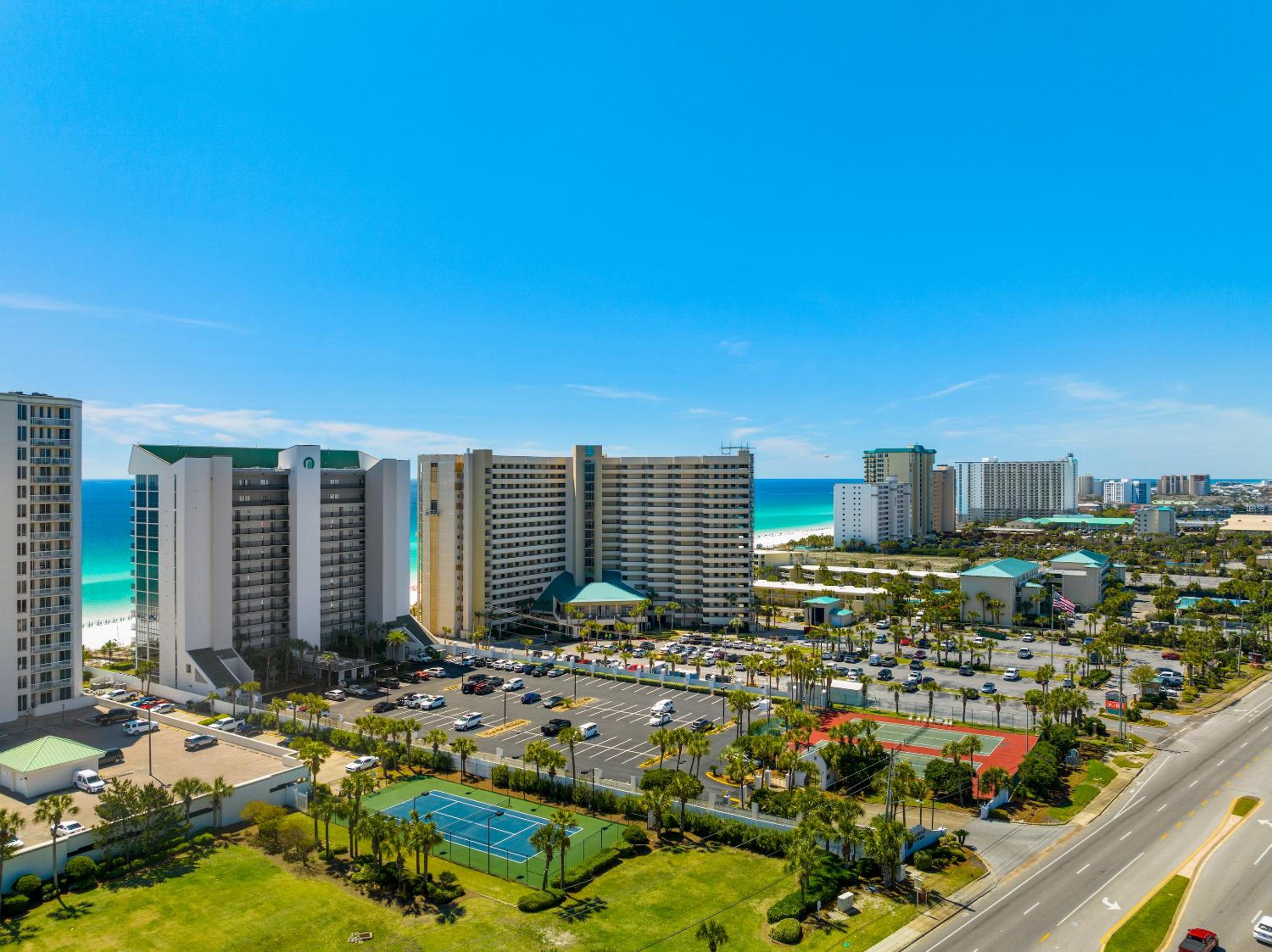 Emerald Towers by Panhandle Getaways