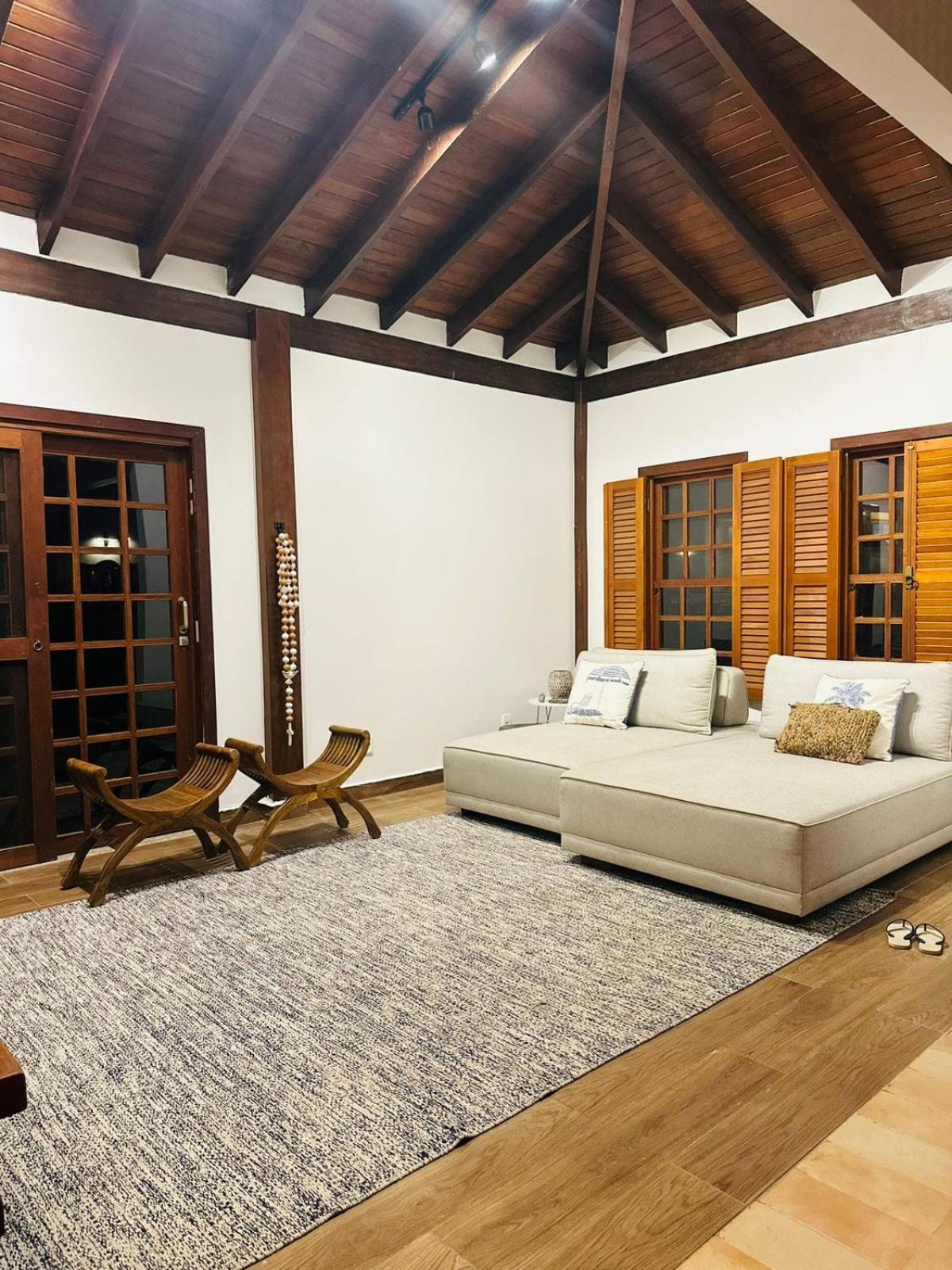 Casa Jambock (Cond. Parque da Estalagem)
