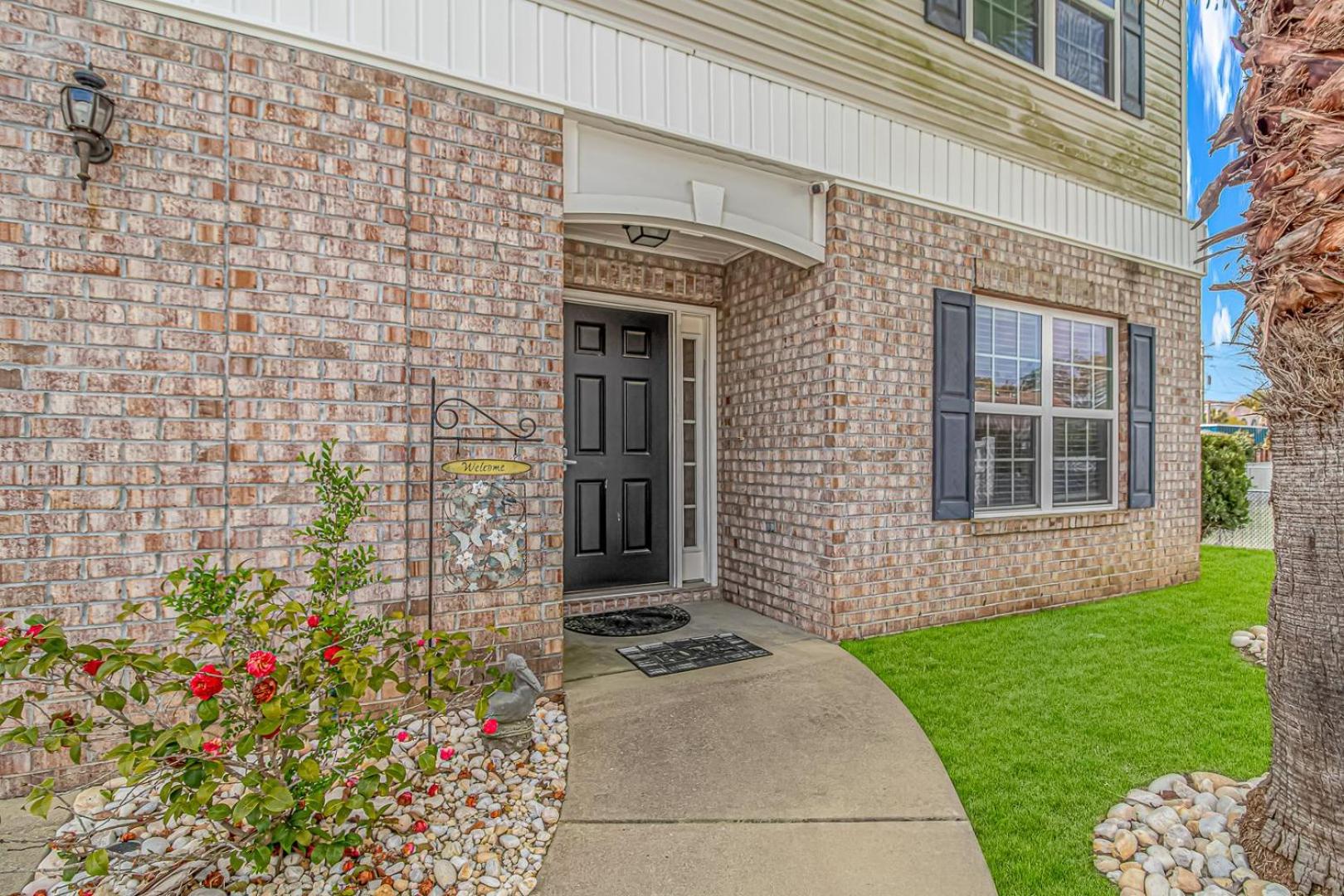 Spacious 4 Bedroom House-2 Blocks From the Ocean-2185 Sanibel Court! view 5