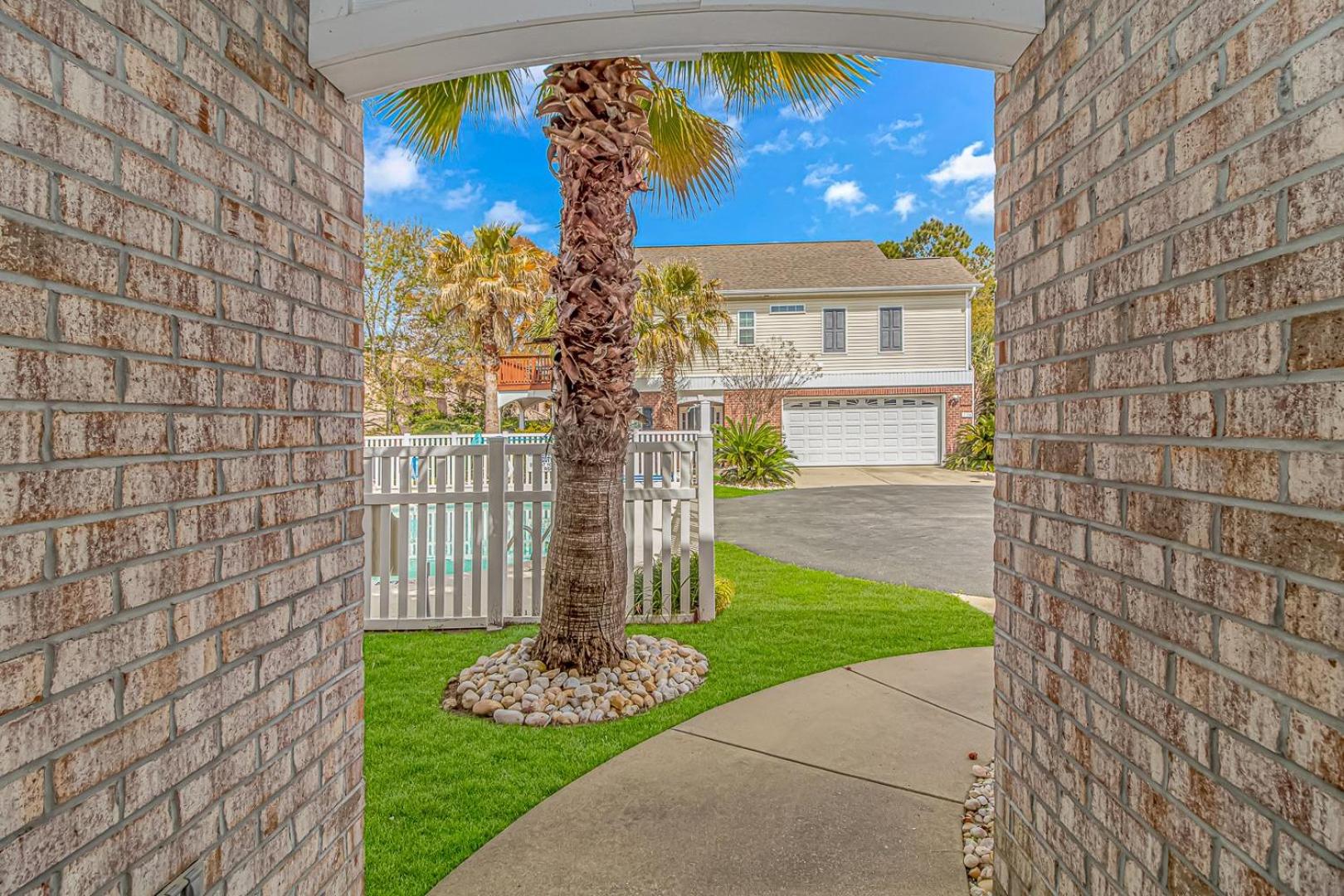 Spacious 4 Bedroom House-2 Blocks From the Ocean-2185 Sanibel Court! view 4