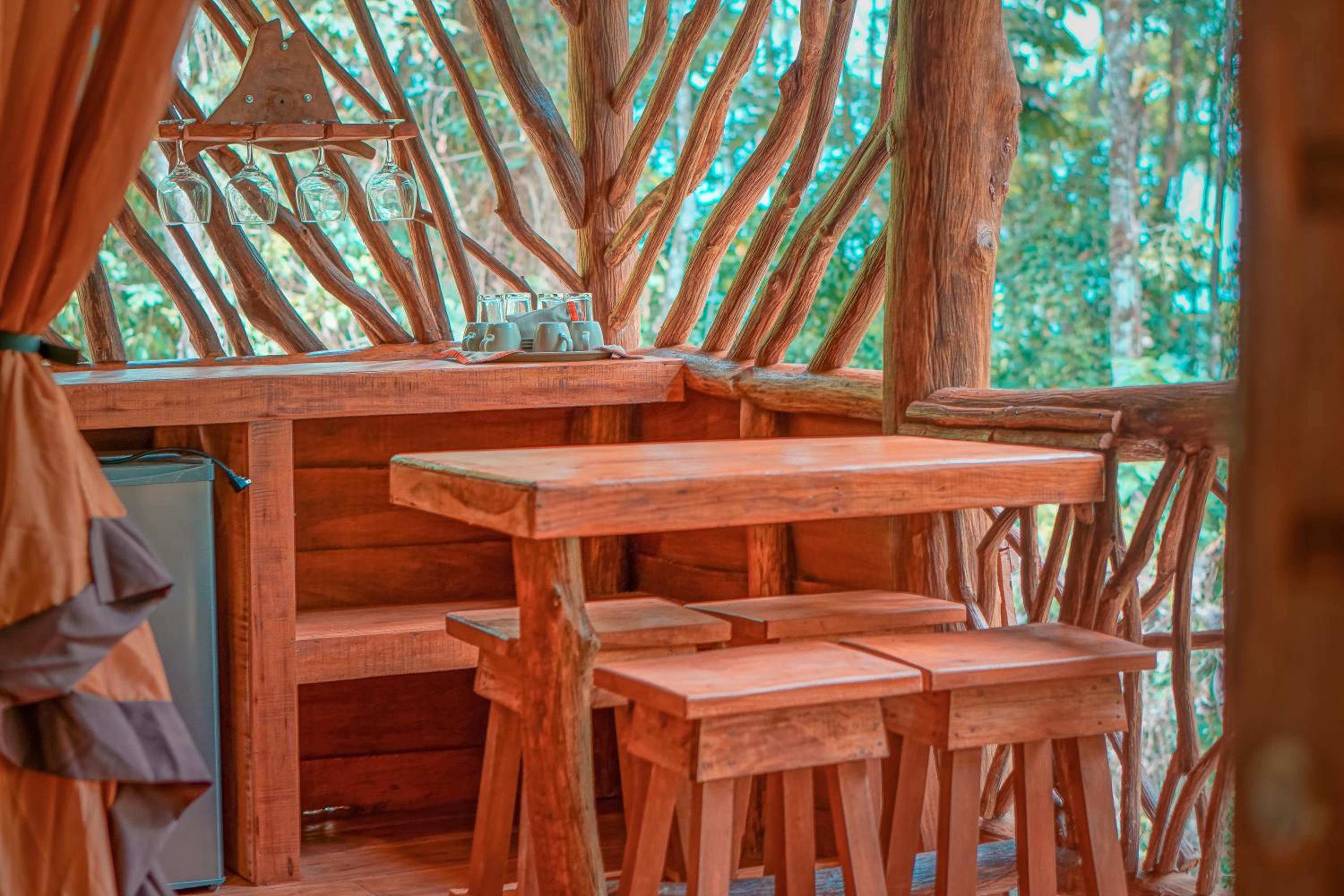 La Tigra Rainforest Lodge