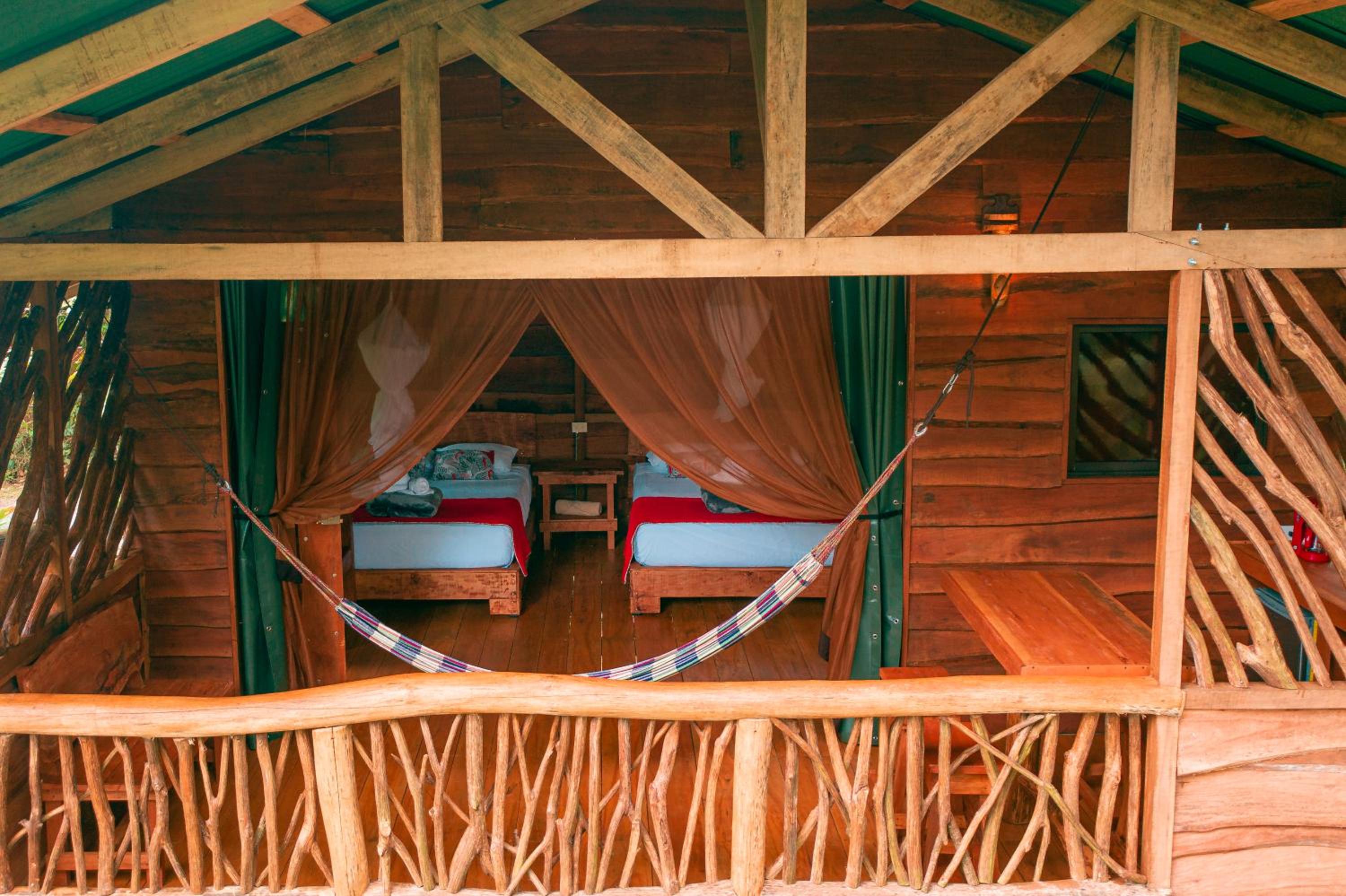 La Tigra Rainforest Lodge